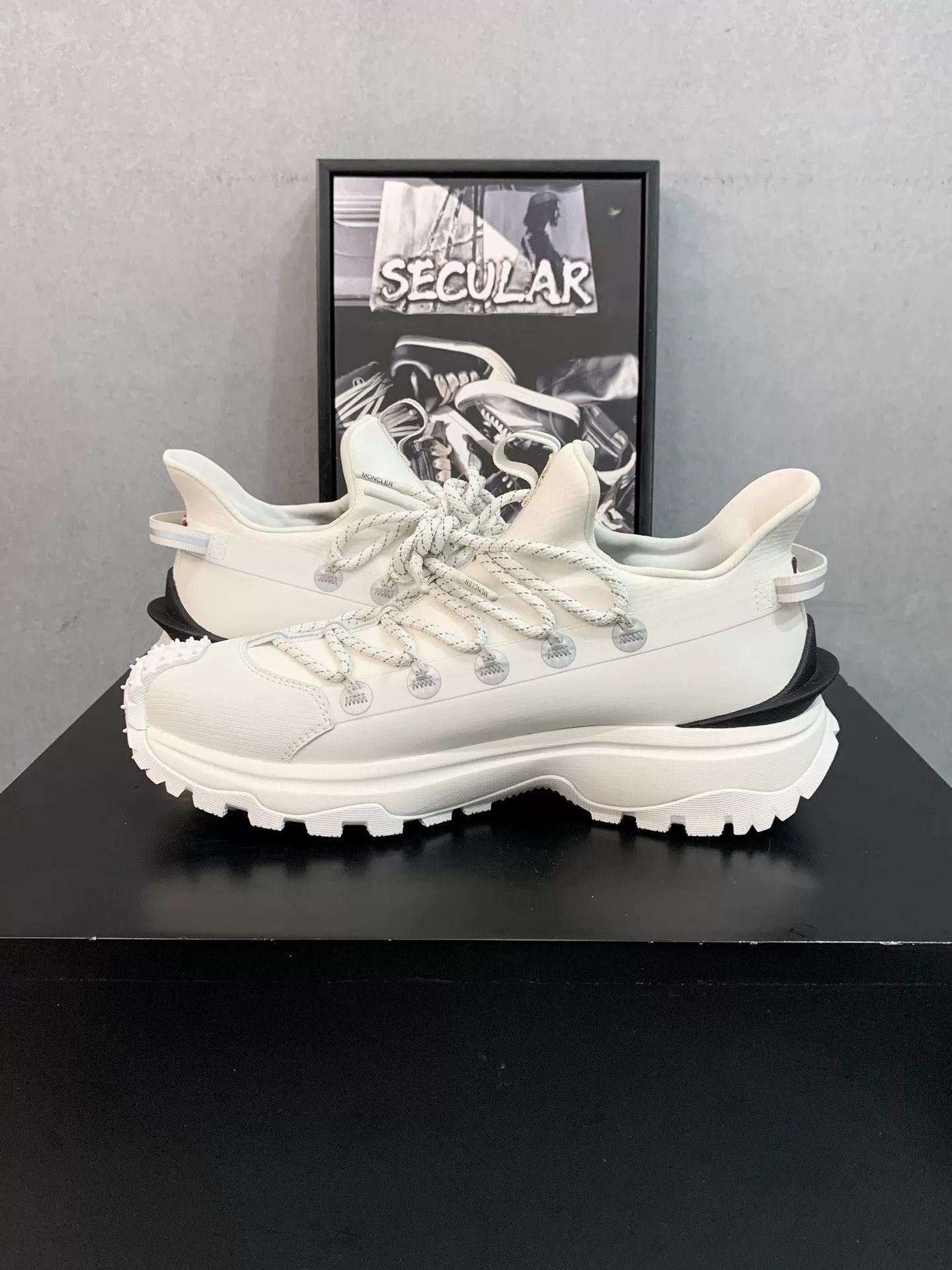 Moncler Moncler Trailgrip Lite 2 Sneakers Size US 7 / EU 40 - 6 Thumbnail