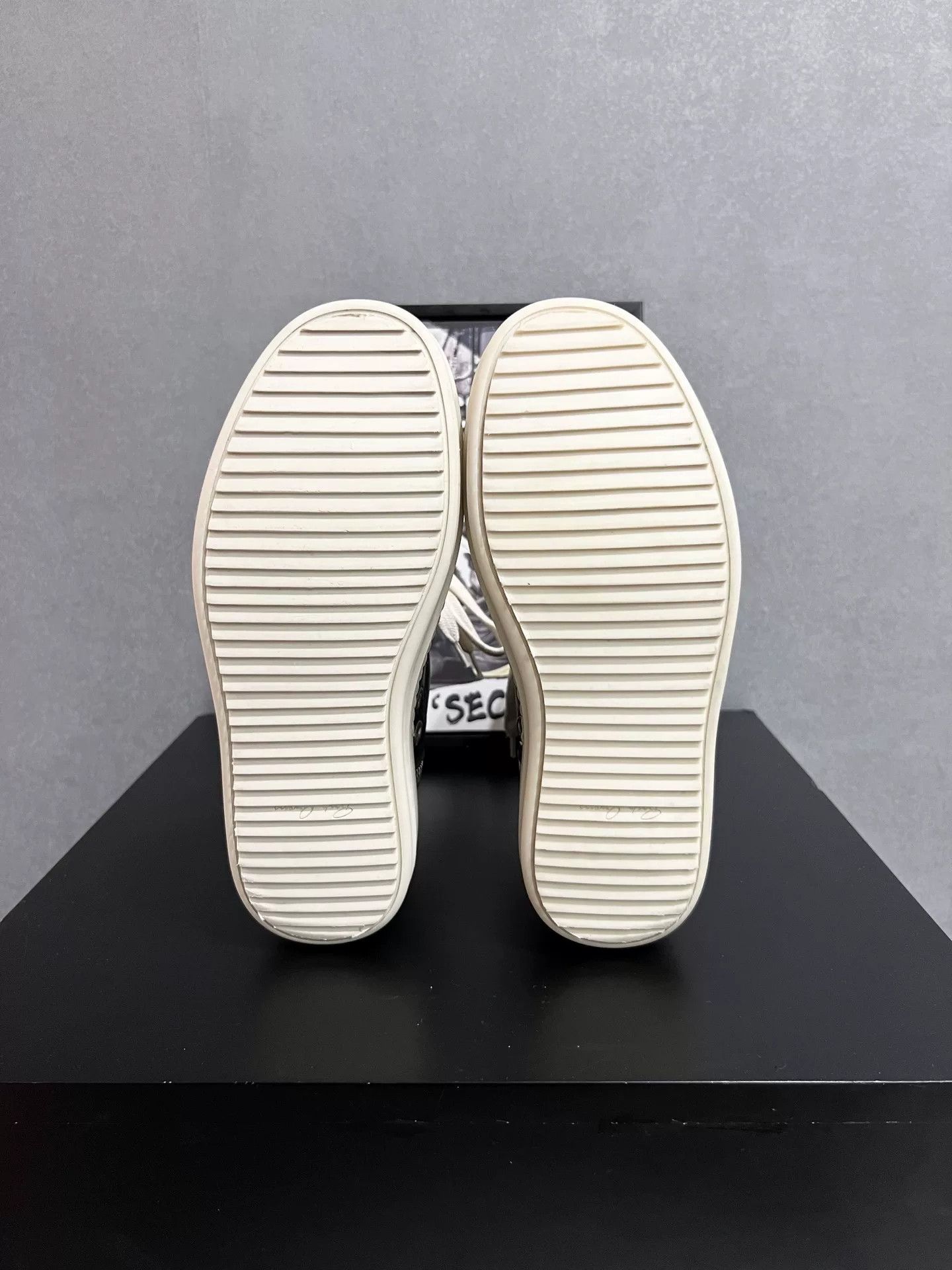 Rick Owens Rick Owens Leather High-Top Sneakers Size US 5 / IT 35 - 8 Thumbnail