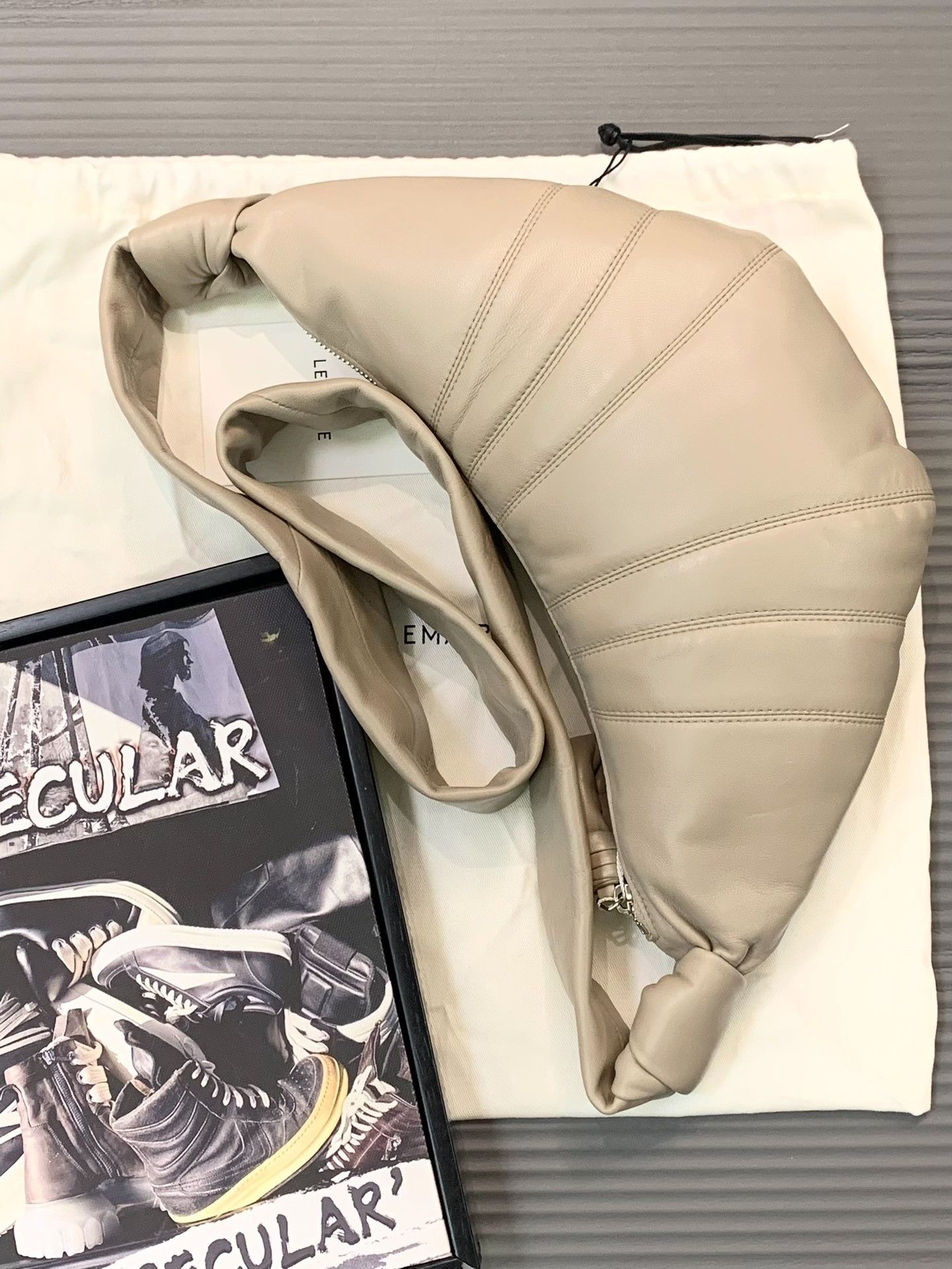 Lemaire Lemaire Small Sheepskin Croissant Bag Size ONE SIZE - 4 Thumbnail
