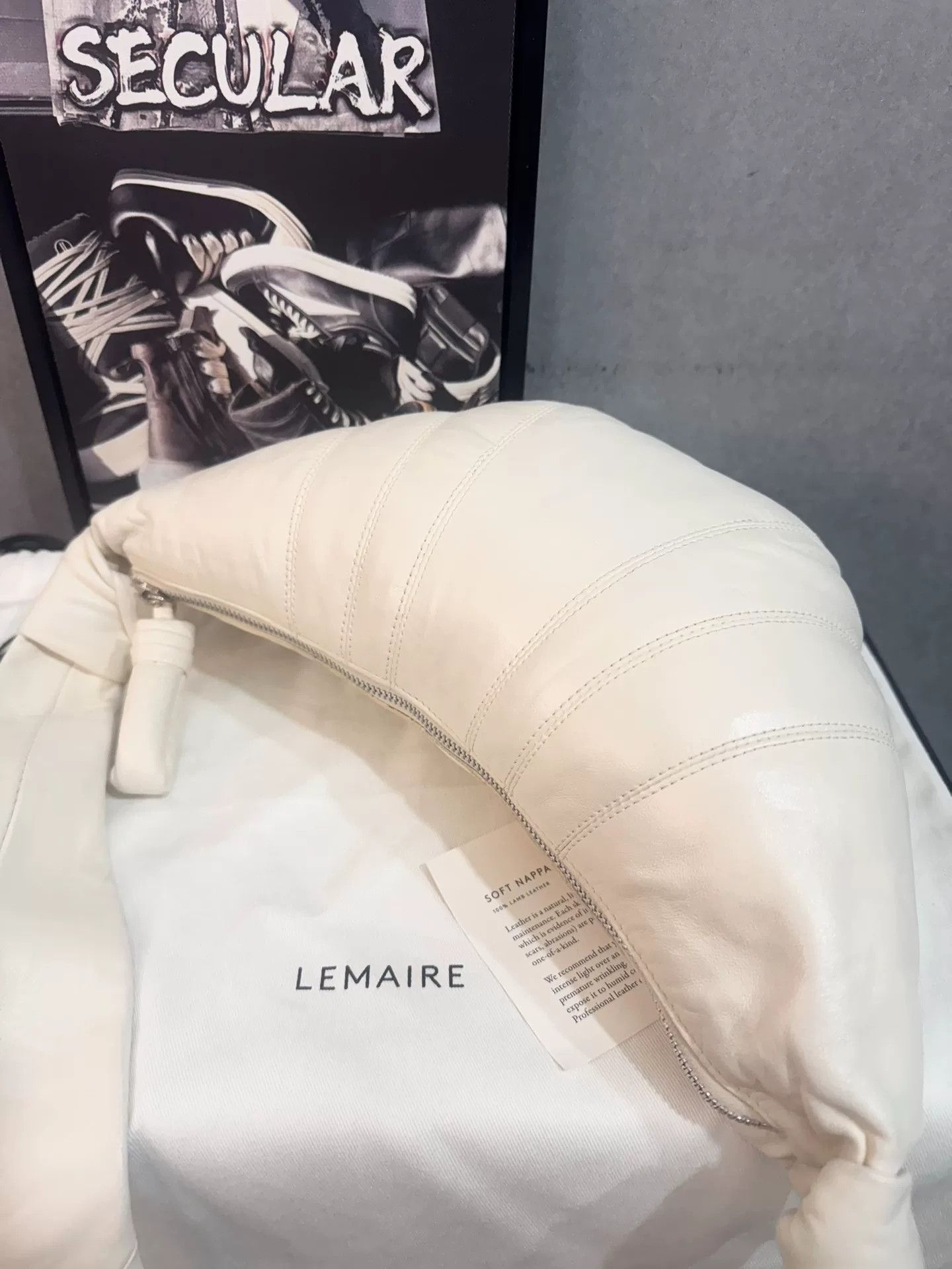 Lemaire Lemaire Small White Croissant Bag Size ONE SIZE - 4 Thumbnail