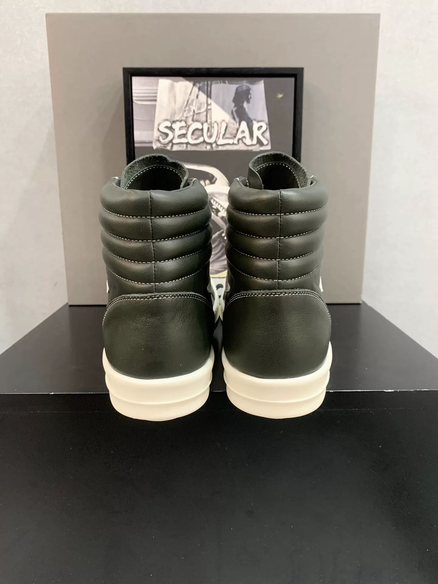 Rick Owens Rick Owens High-Top Leather Sneakers Size US 6 / EU 39 - 7 Thumbnail