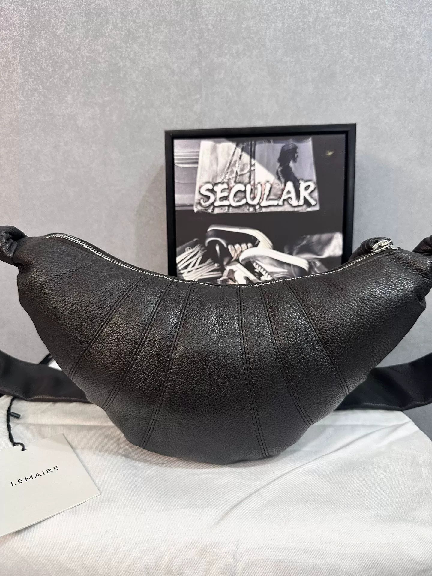 Lemaire Lemaire Small Brown Croissant Bag Size ONE SIZE - 3 Thumbnail