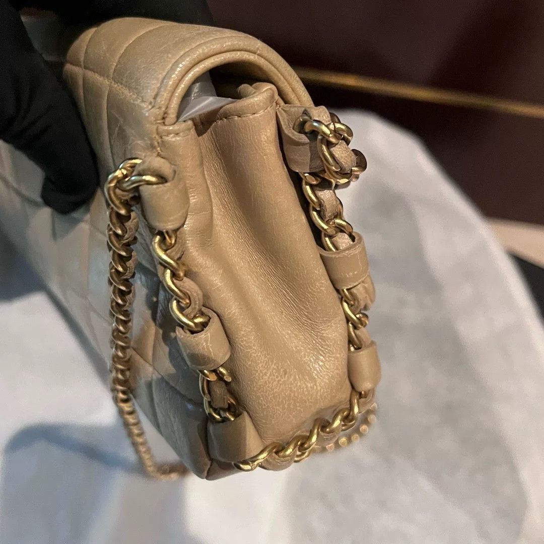 Chanel Pre-loved Bag Very good condition Size ONE SIZE - 4 Thumbnail