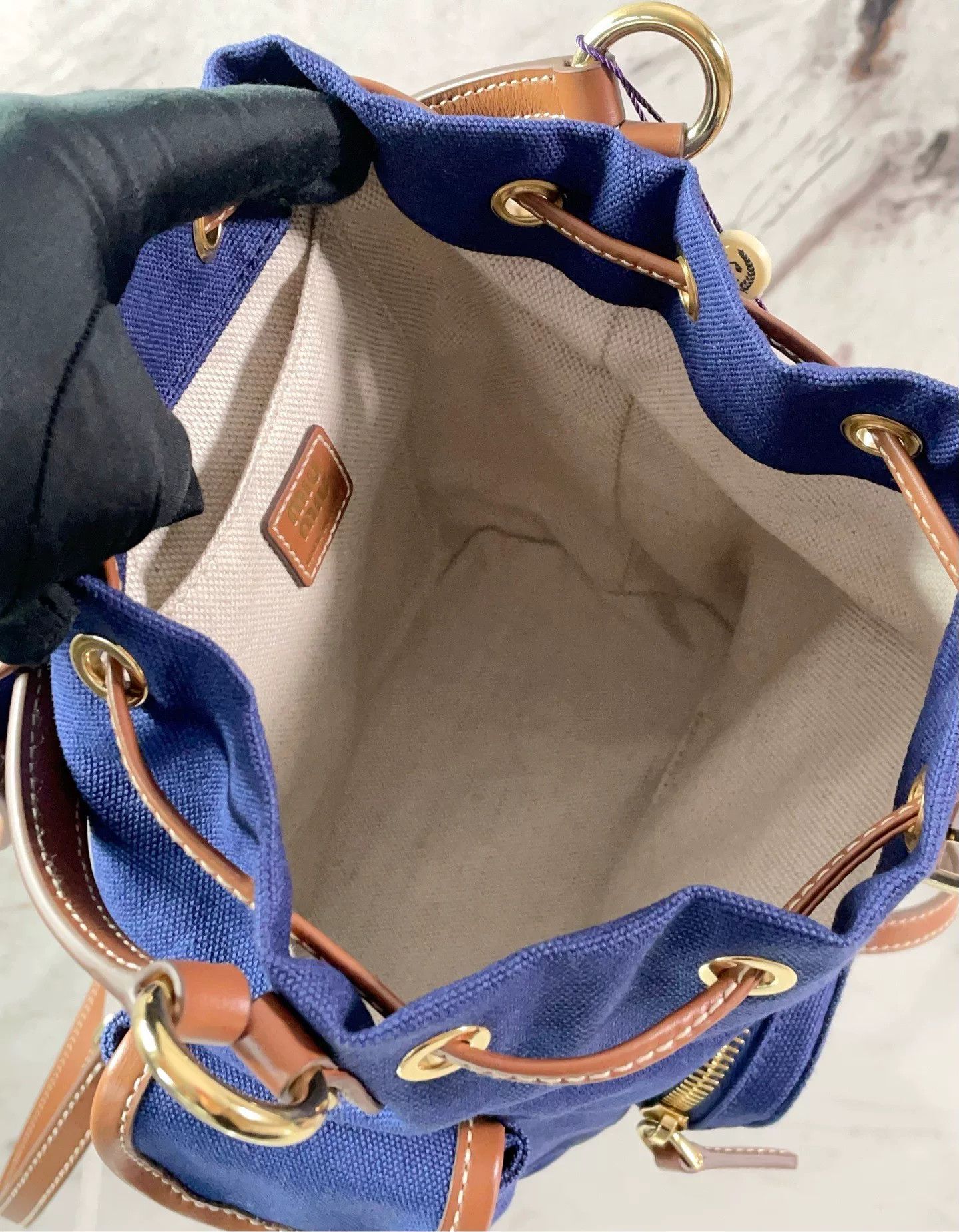 Miu Miu Pre-loved Bag Very good condition Size ONE SIZE - 9 Thumbnail