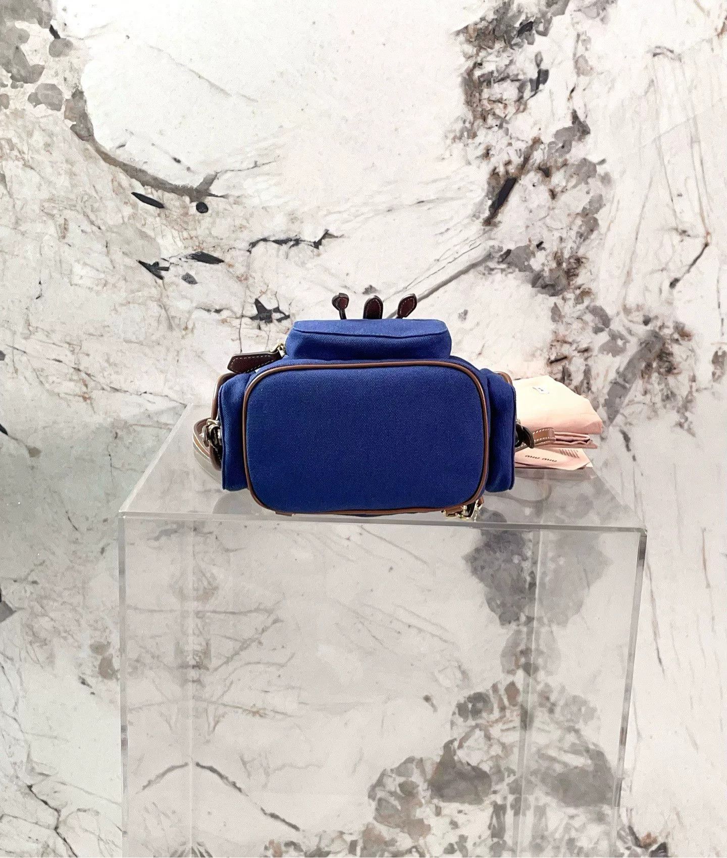 Miu Miu Pre-loved Bag Very good condition Size ONE SIZE - 4 Thumbnail