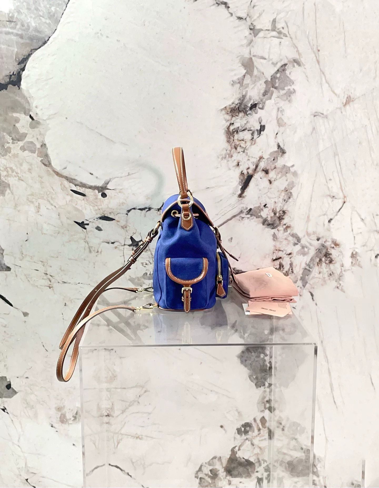 Miu Miu Pre-loved Bag Very good condition Size ONE SIZE - 3 Thumbnail