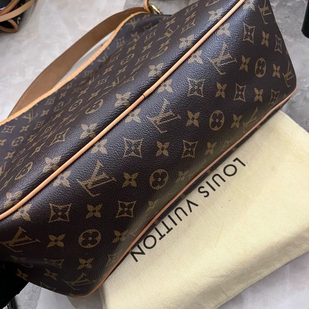 Louis Vuitton Pre-loved Bag Very good condition Size ONE SIZE - 9 Thumbnail