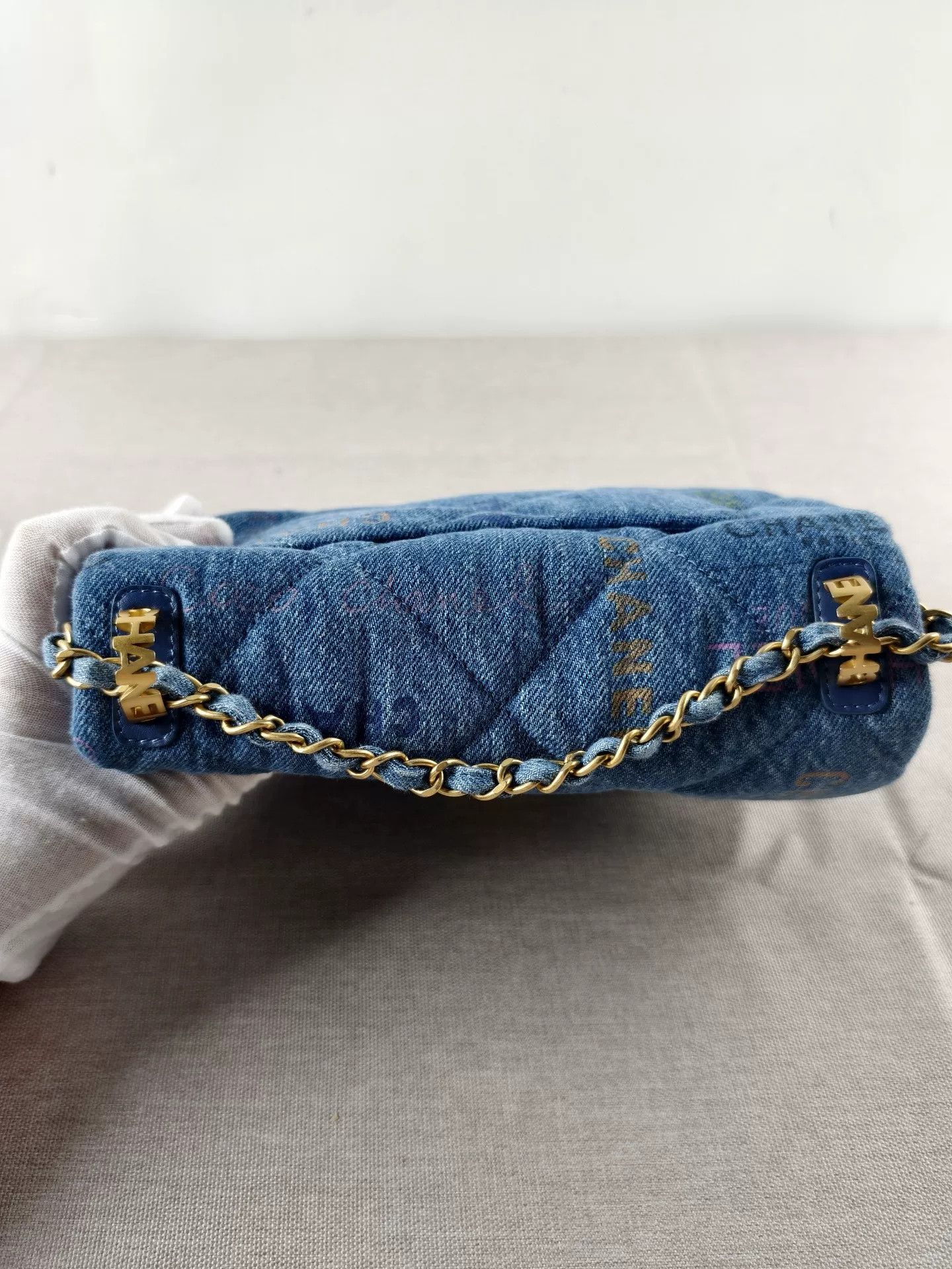 Chanel Pre-loved Bag Very good condition Size ONE SIZE - 2 Thumbnail