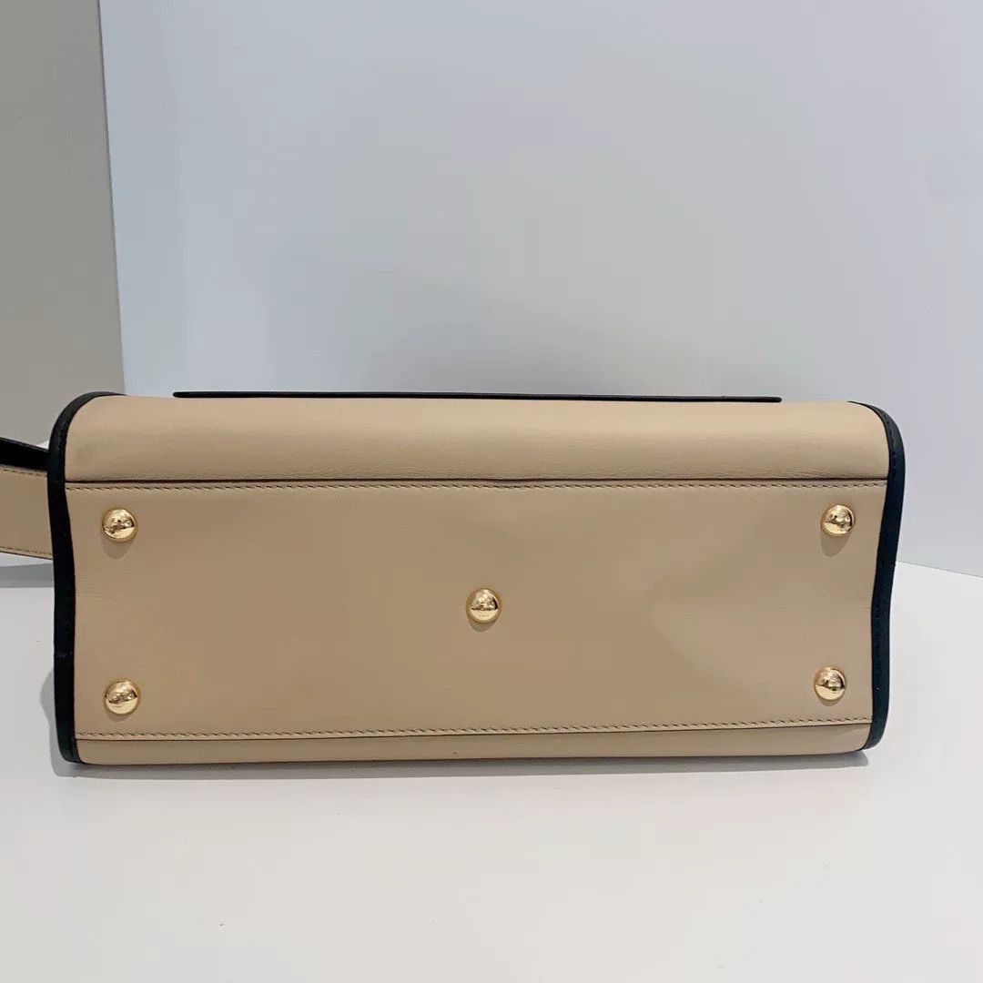 Fendi Pre-loved Bag Very good condition Size ONE SIZE - 2 Thumbnail