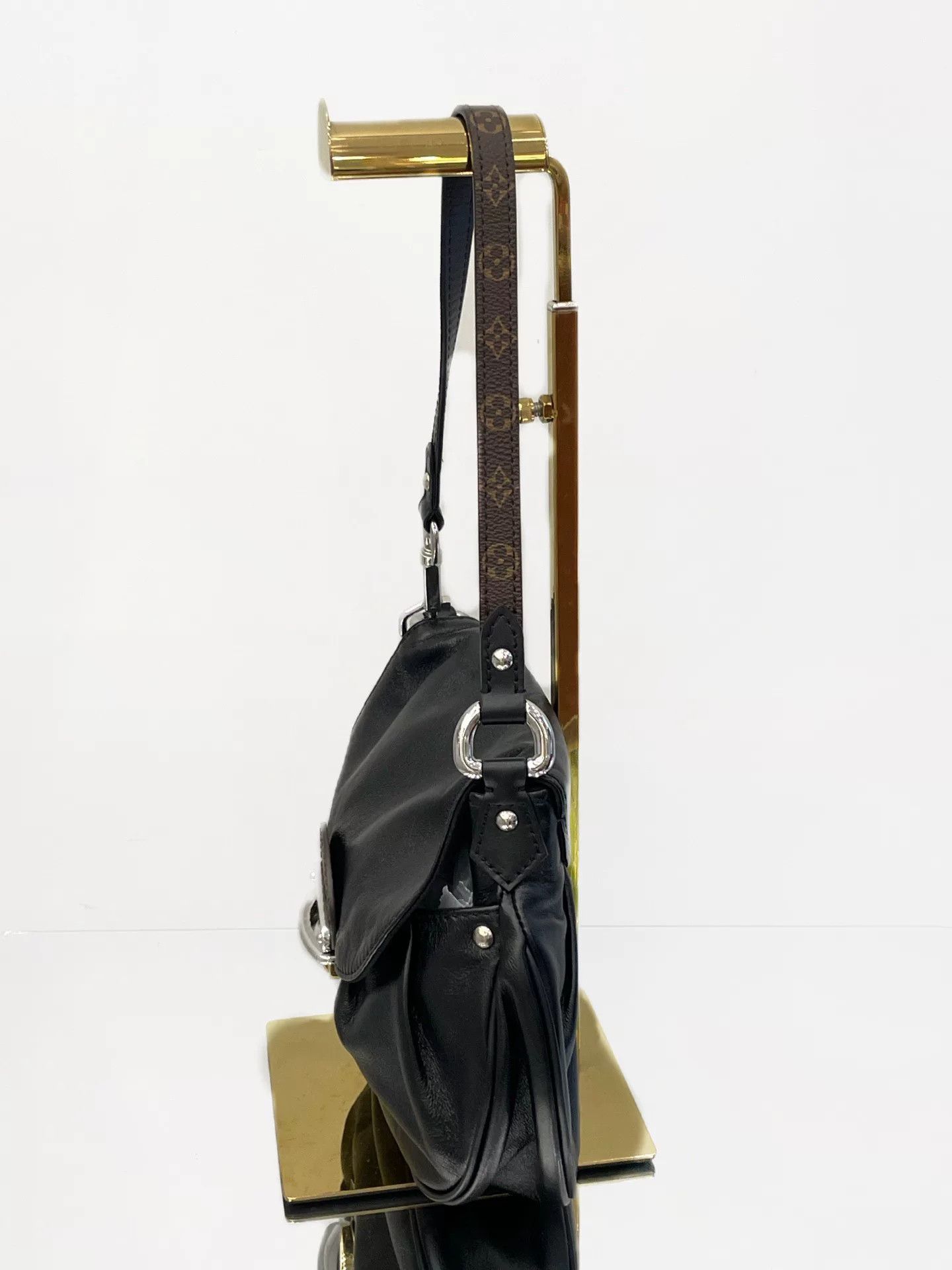 Louis Vuitton Pre-loved Bag Very good condition Size ONE SIZE - 5 Thumbnail