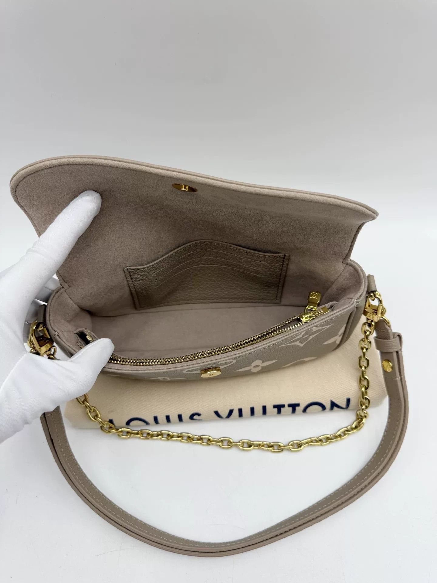 Louis Vuitton Pre-loved Bag Very good condition Size ONE SIZE - 6 Thumbnail