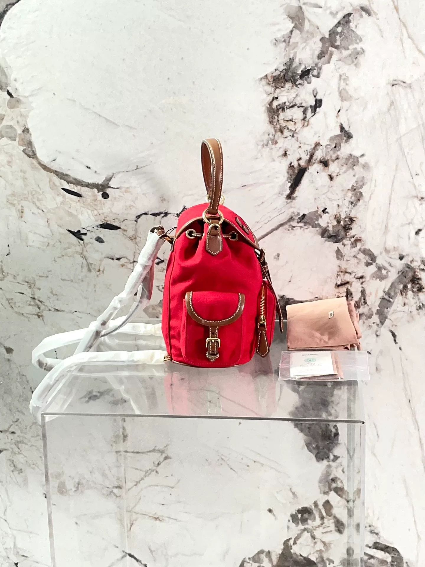 Miu Miu Pre-loved Bag Very good condition Size ONE SIZE - 3 Thumbnail