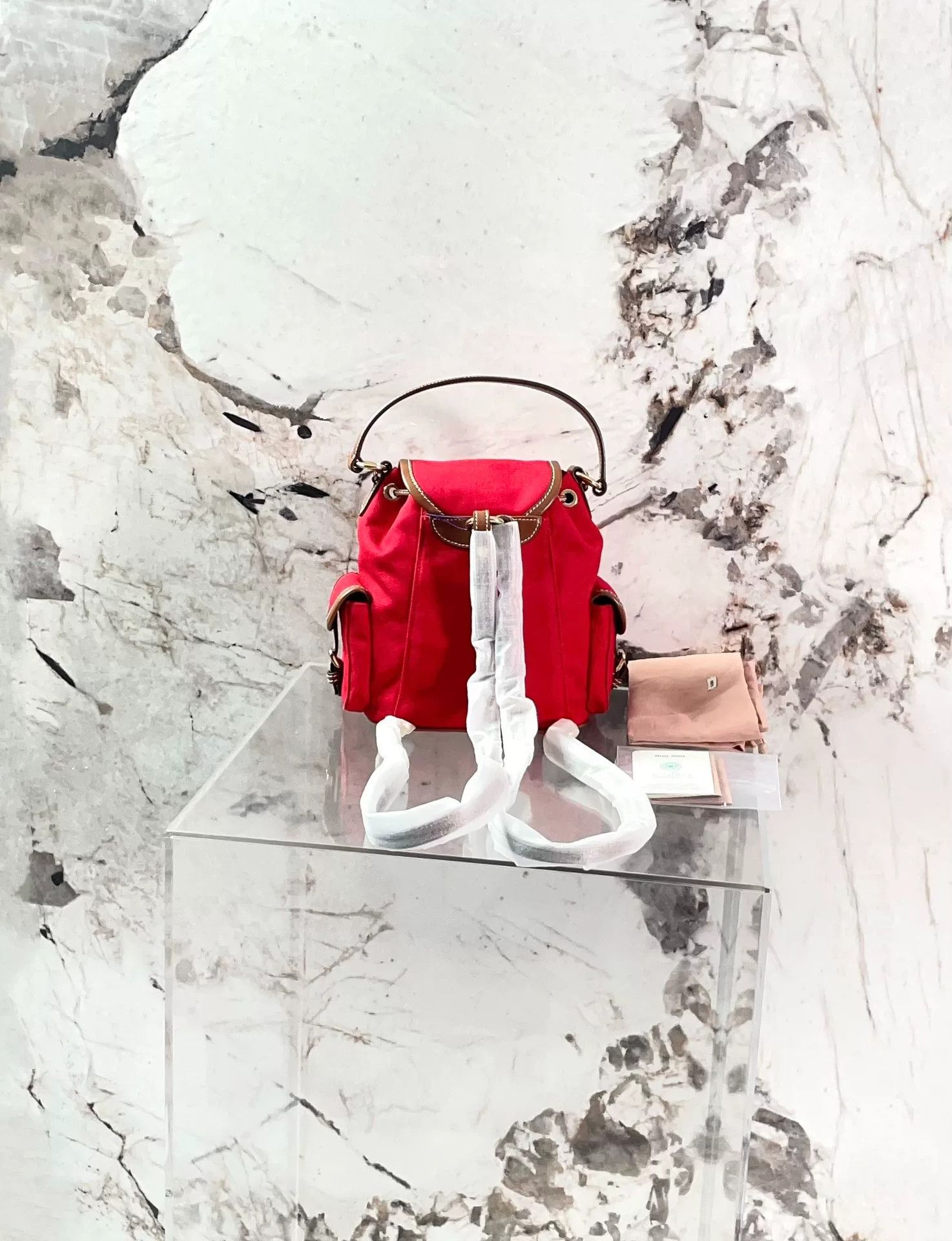 Miu Miu Pre-loved Bag Very good condition Size ONE SIZE - 2 Thumbnail