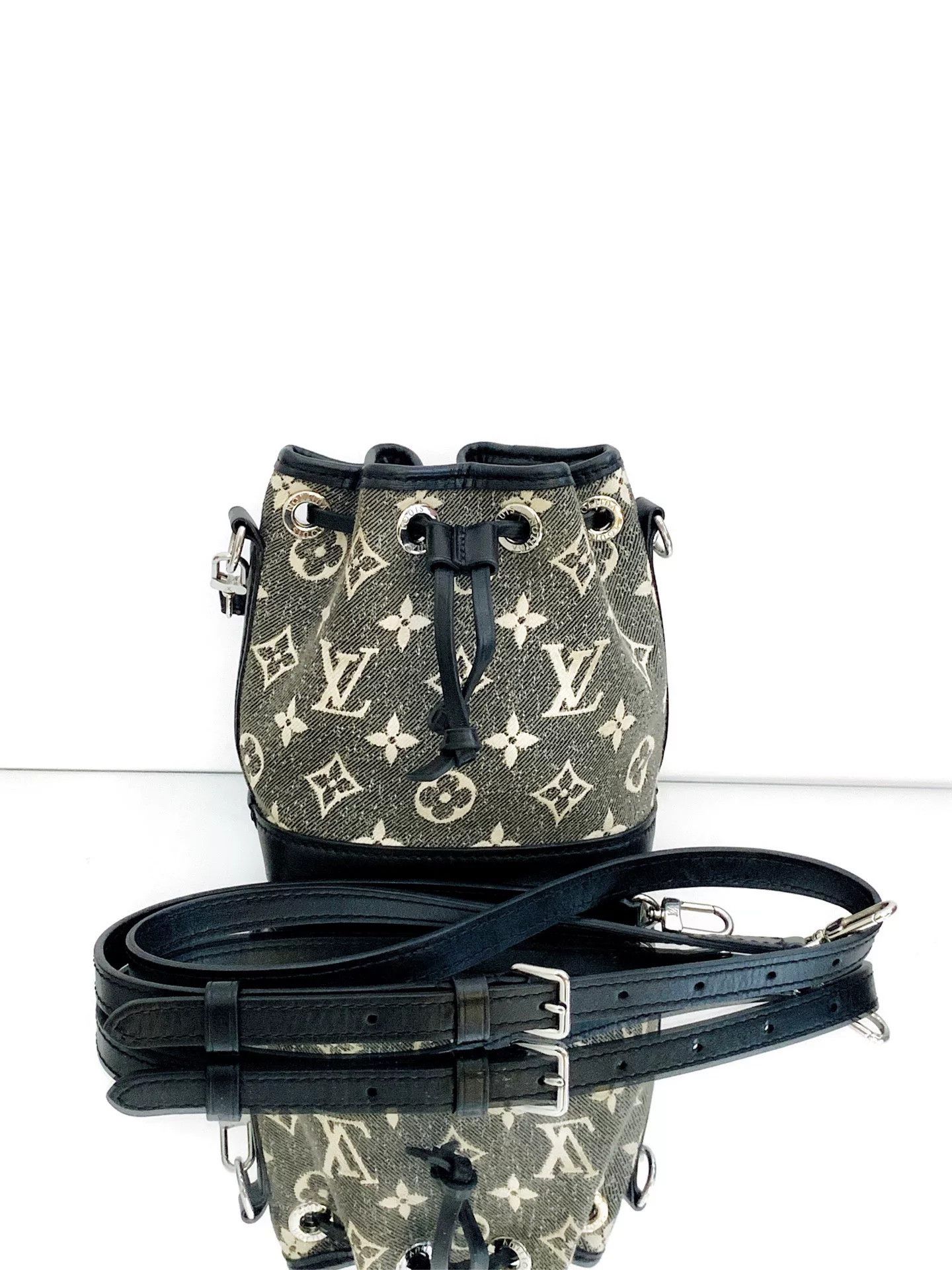Louis Vuitton Pre-loved Bag Very good condition Size ONE SIZE - 2 Thumbnail