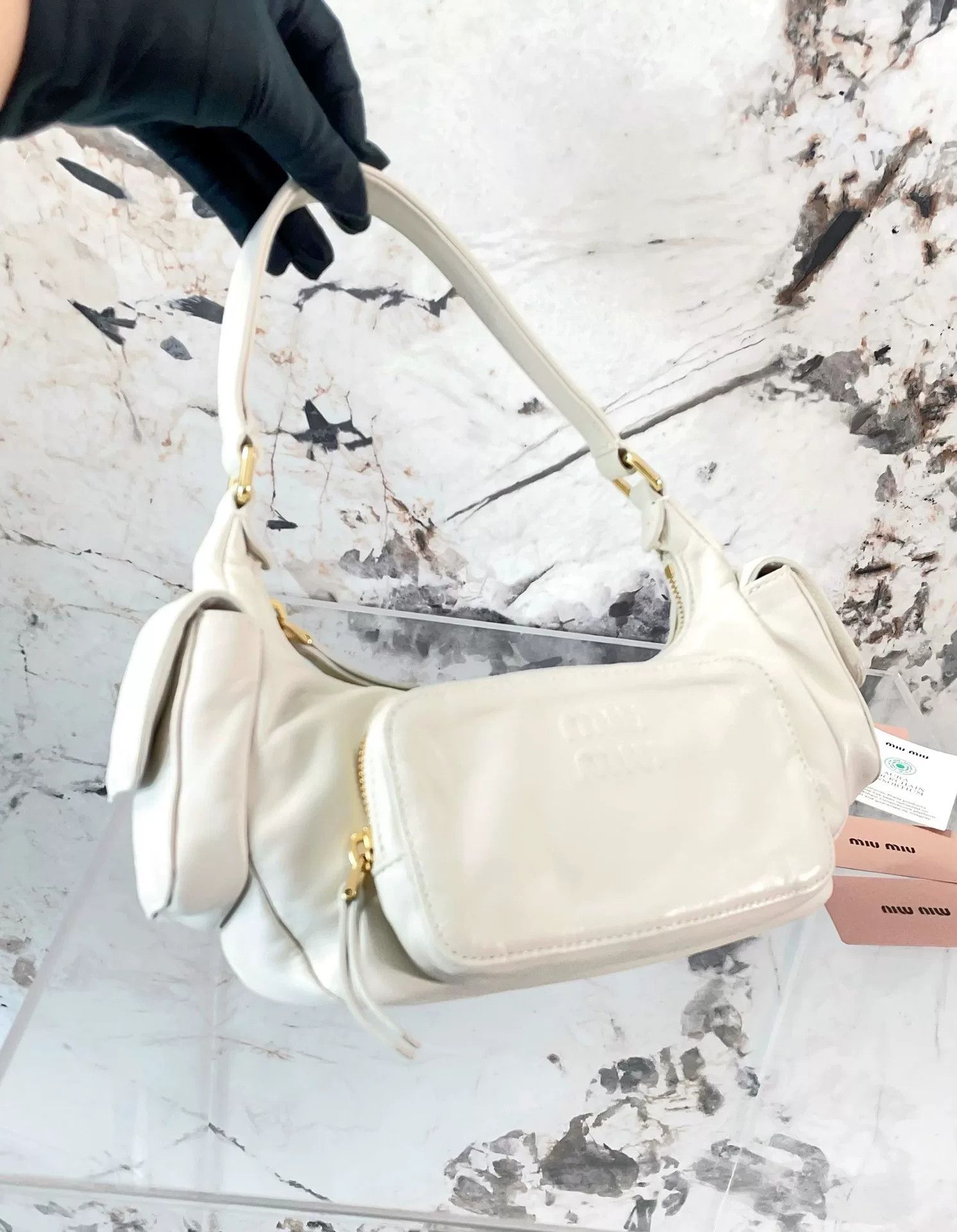 Miu Miu Pre-loved Bag Very good condition Size ONE SIZE - 6 Thumbnail