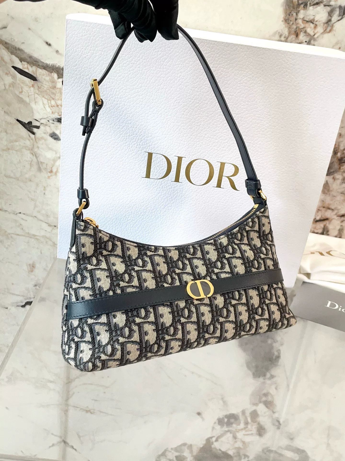 Dior Pre-loved Bag Very good condition Size ONE SIZE - 6 Thumbnail