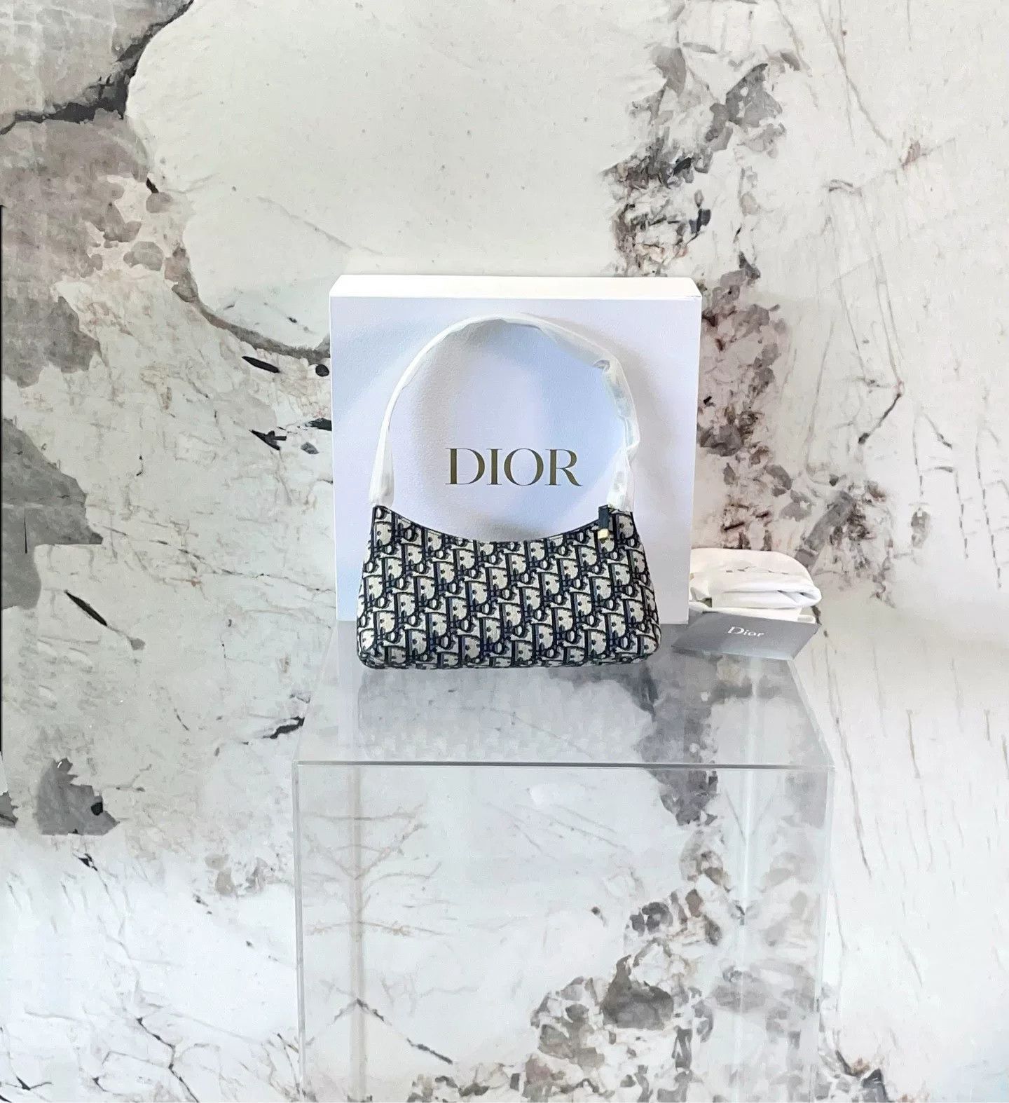 Dior Pre-loved Bag Very good condition Size ONE SIZE - 2 Thumbnail