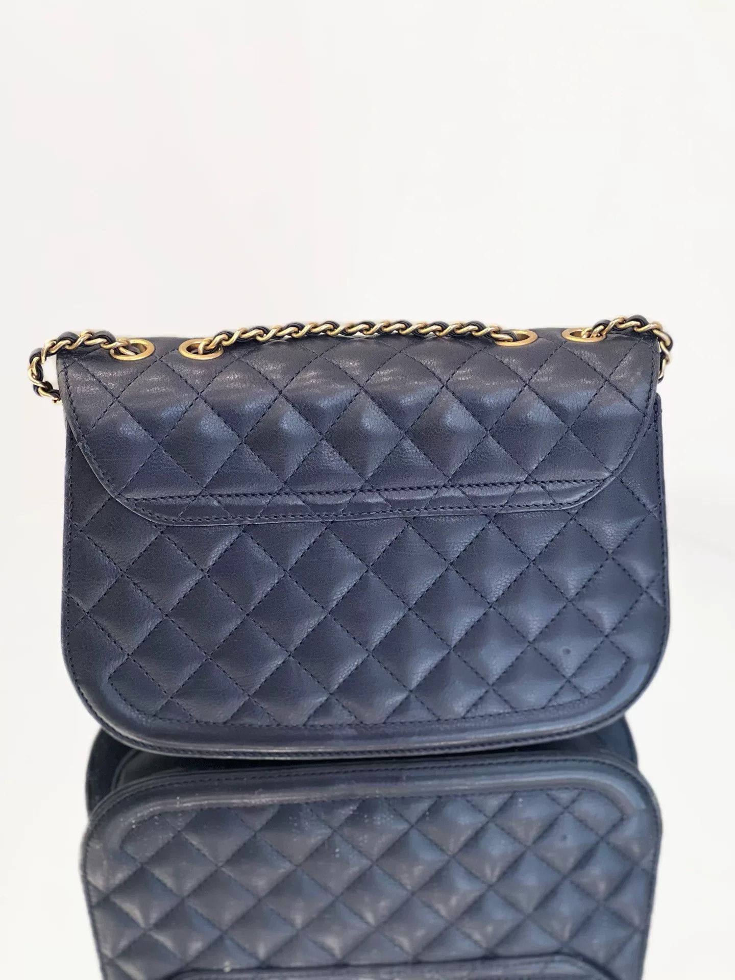 Chanel Pre-loved Bag Very good condition Size ONE SIZE - 6 Thumbnail