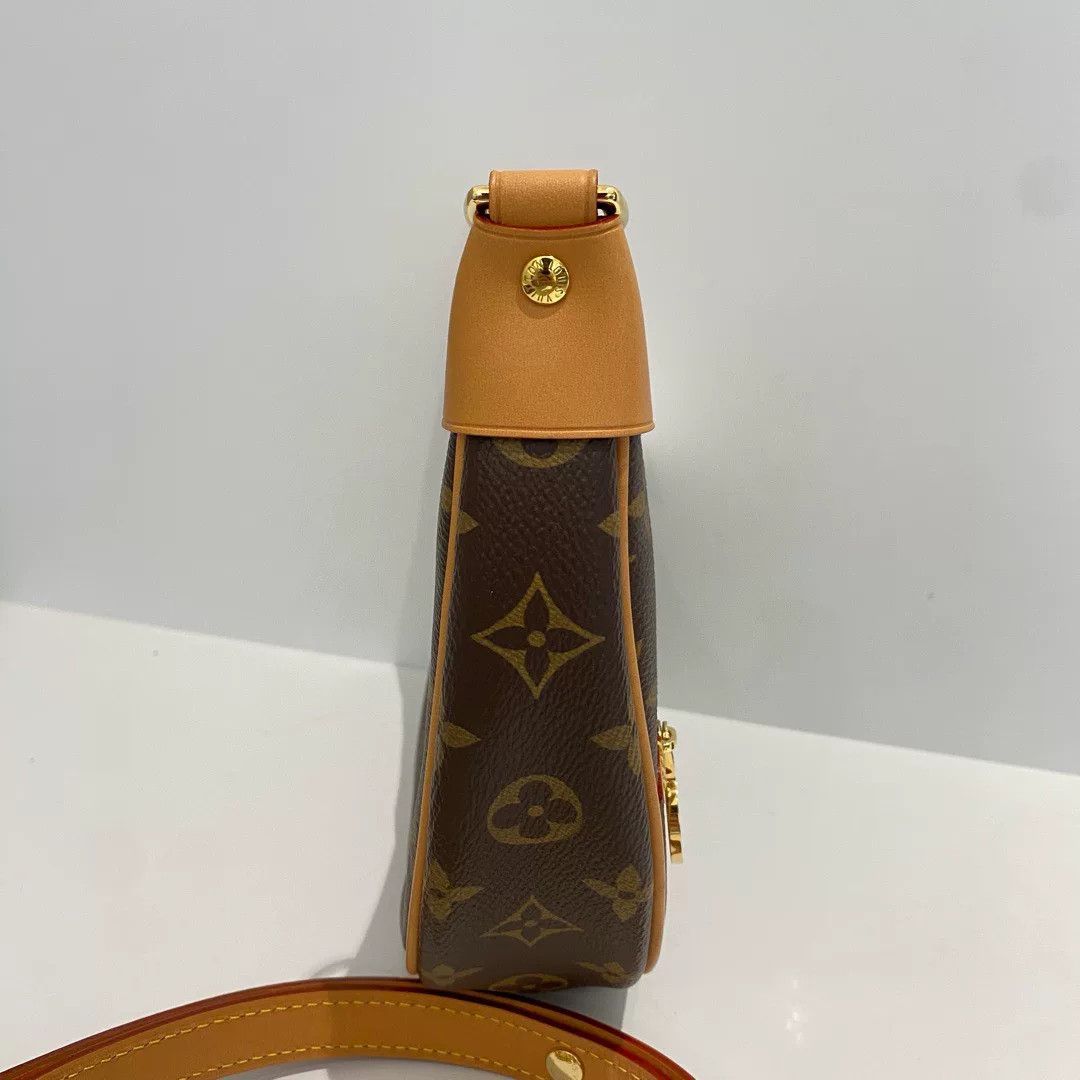 Louis Vuitton Pre-loved Bag Very good condition Size ONE SIZE - 5 Thumbnail
