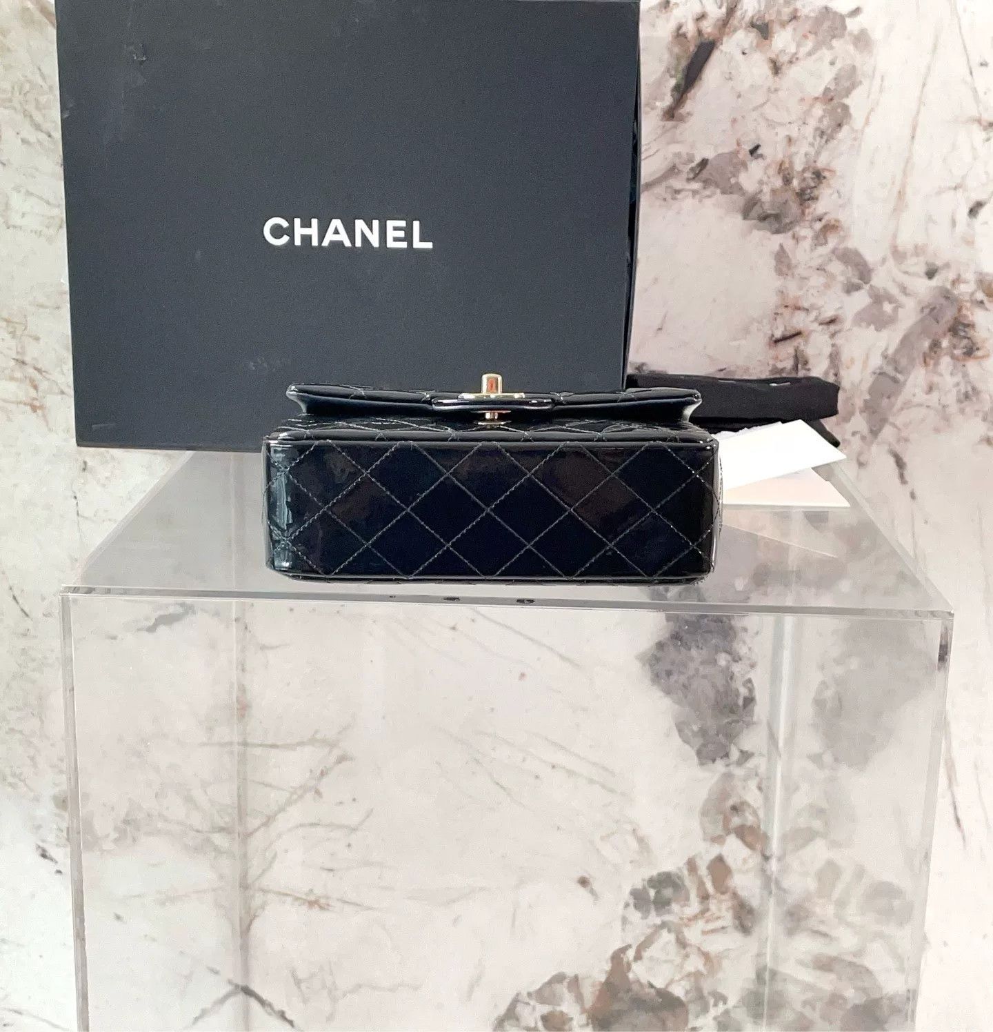 Chanel Pre-loved Bag Very good condition Size ONE SIZE - 4 Thumbnail