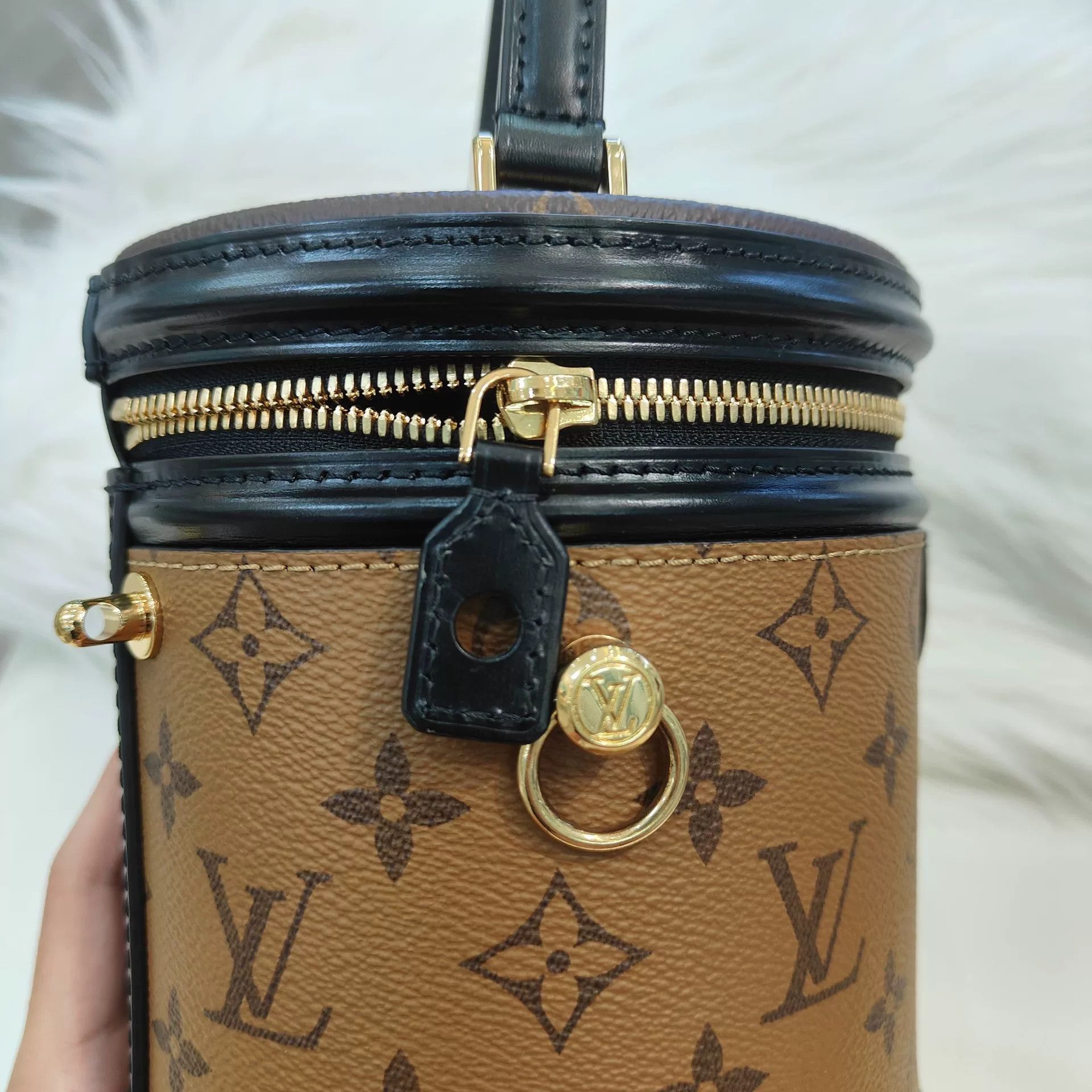 Louis Vuitton Pre-loved Bag Very good condition Size ONE SIZE - 4 Thumbnail