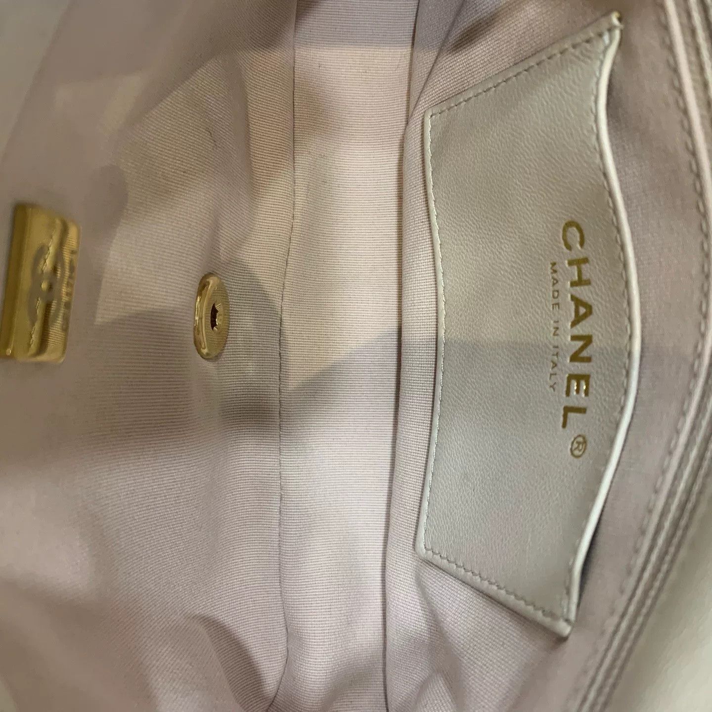 Chanel Pre-loved Bag Very good condition Size ONE SIZE - 7 Thumbnail