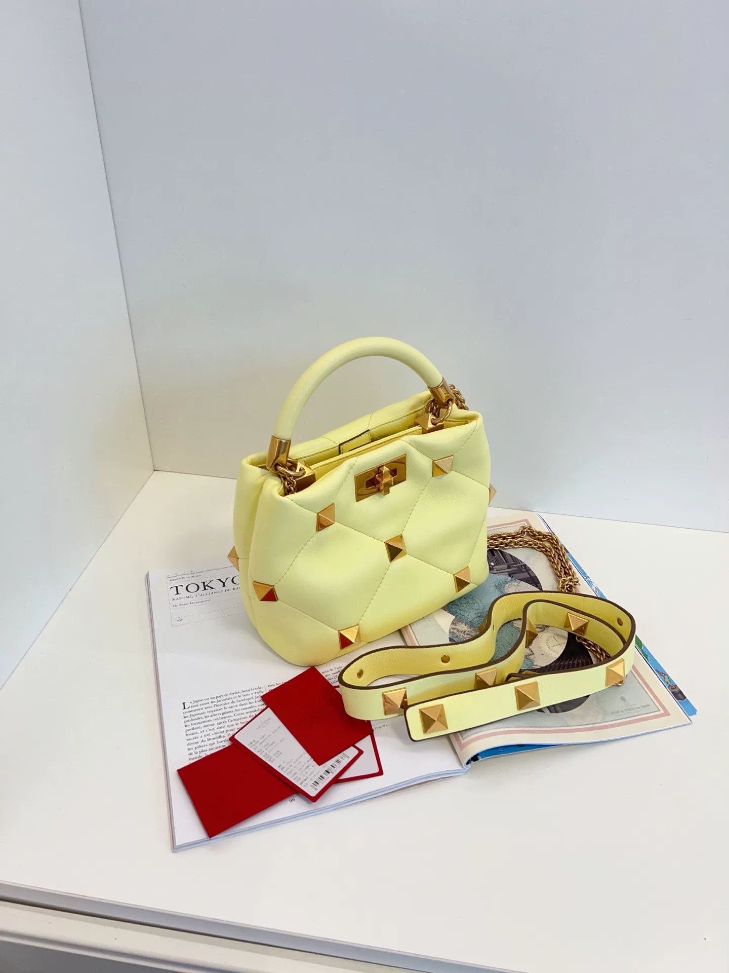 Valentino Pre-loved Bag Very good condition Size ONE SIZE - 4 Thumbnail