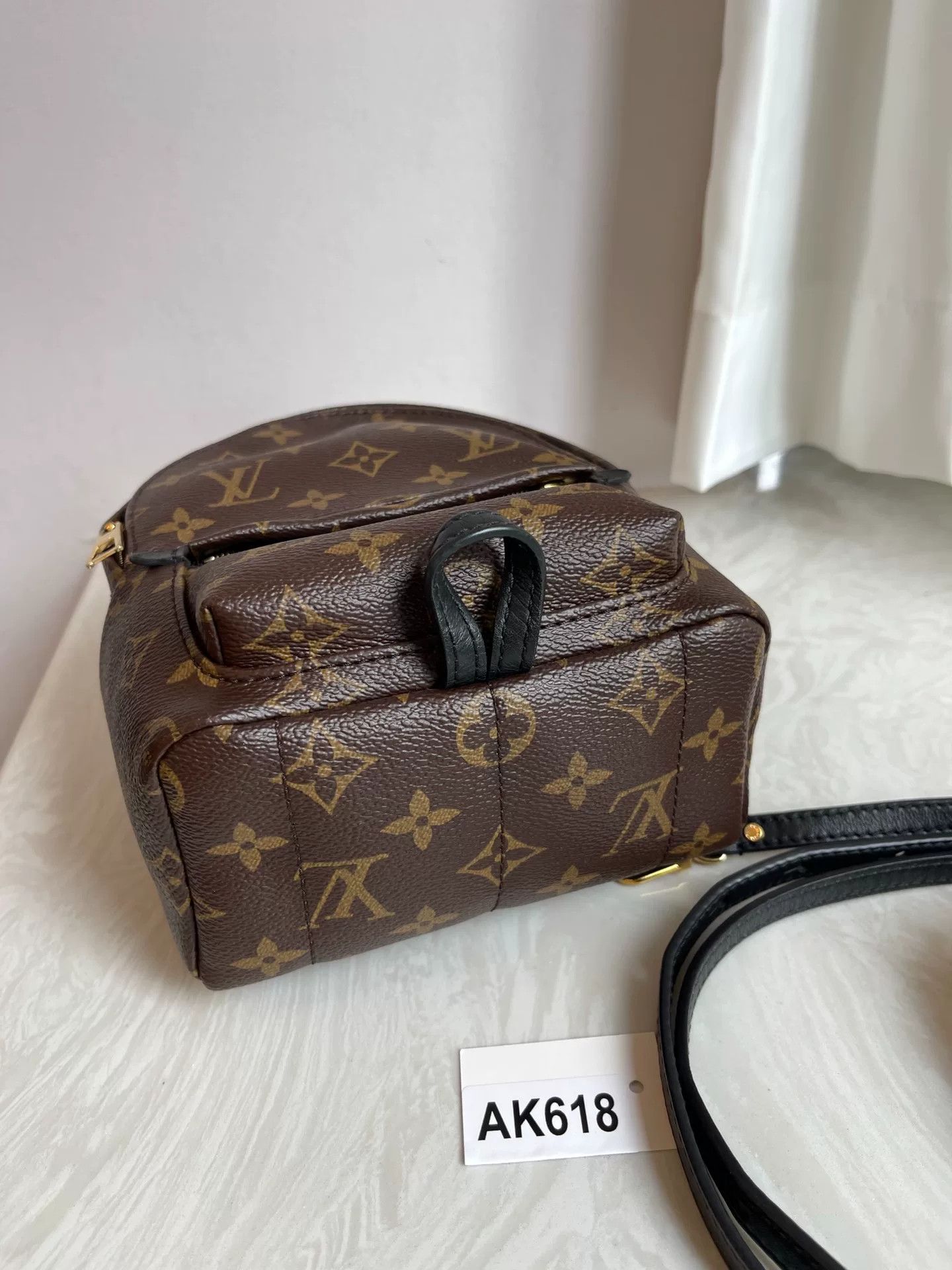 Louis Vuitton Pre-loved Bag Very good condition Size ONE SIZE - 6 Thumbnail