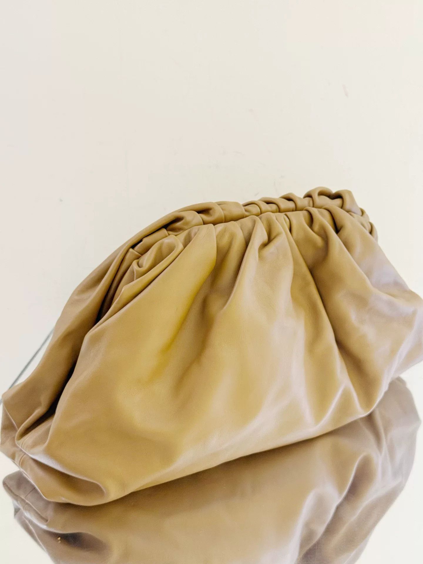 Bottega Veneta Pre-loved Bag Very good condition Size ONE SIZE - 4 Thumbnail