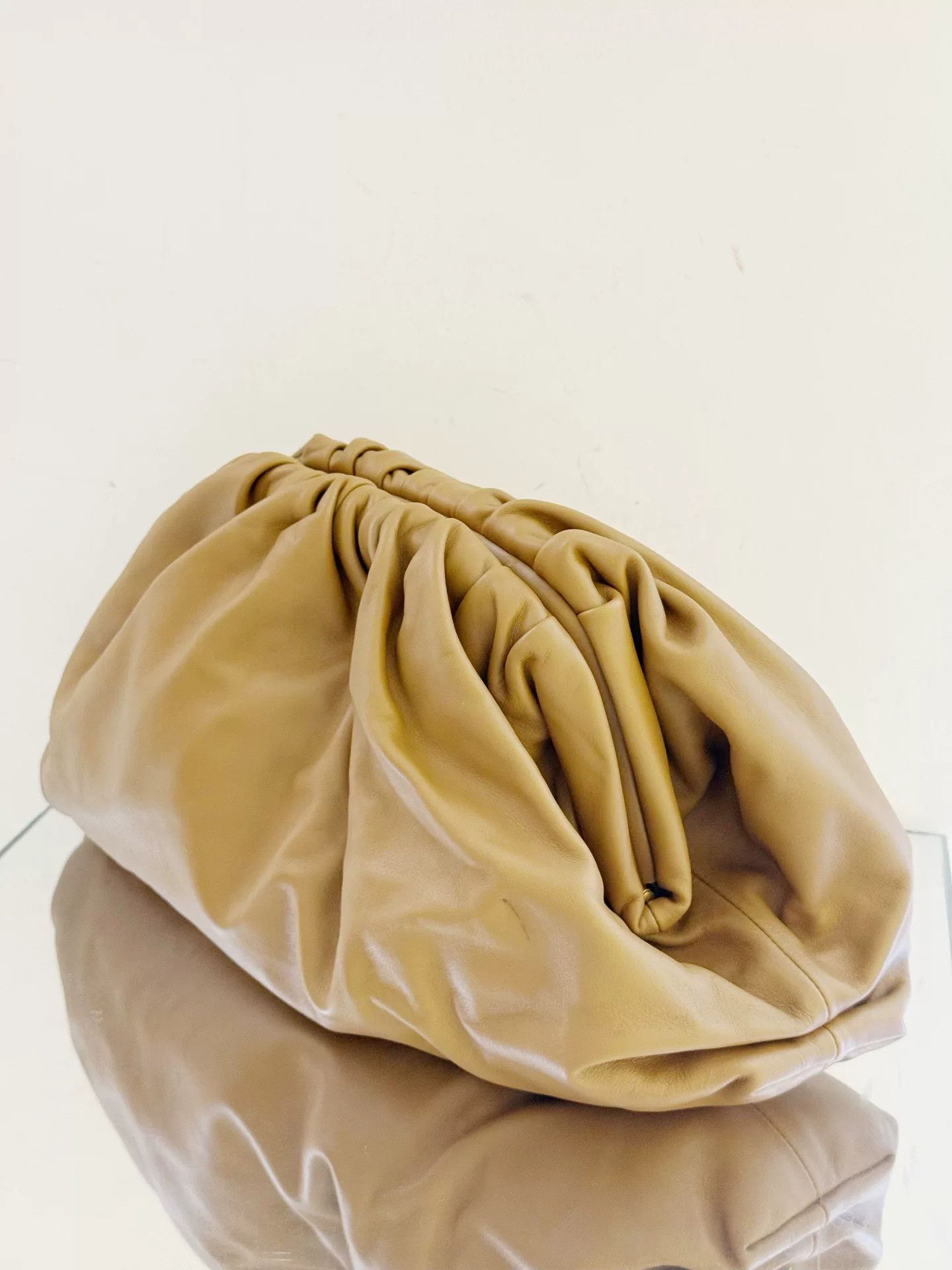Bottega Veneta Pre-loved Bag Very good condition Size ONE SIZE - 3 Thumbnail