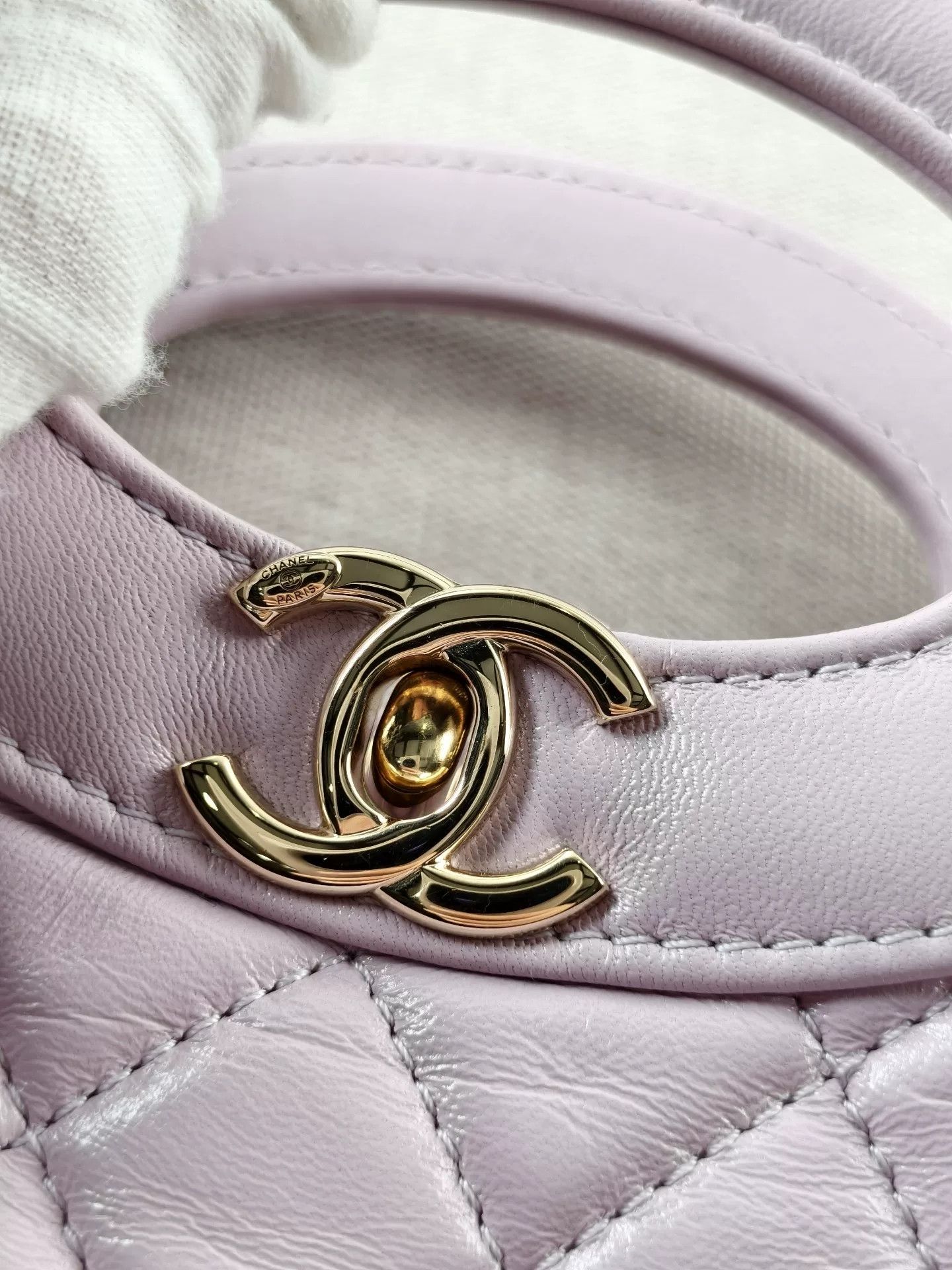 Chanel Pre-loved Bag Very good condition Size ONE SIZE - 2 Thumbnail