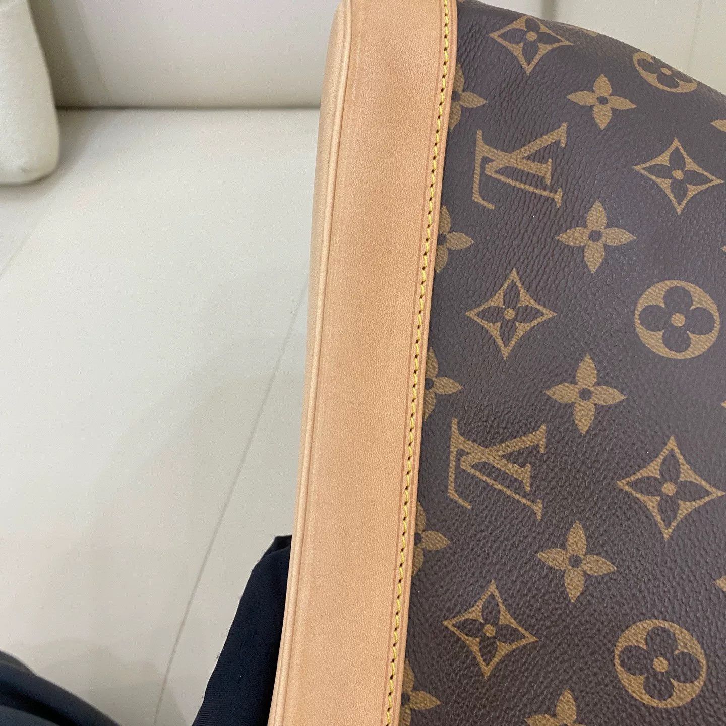 Louis Vuitton Pre-loved Bag Very good condition Size ONE SIZE - 8 Thumbnail
