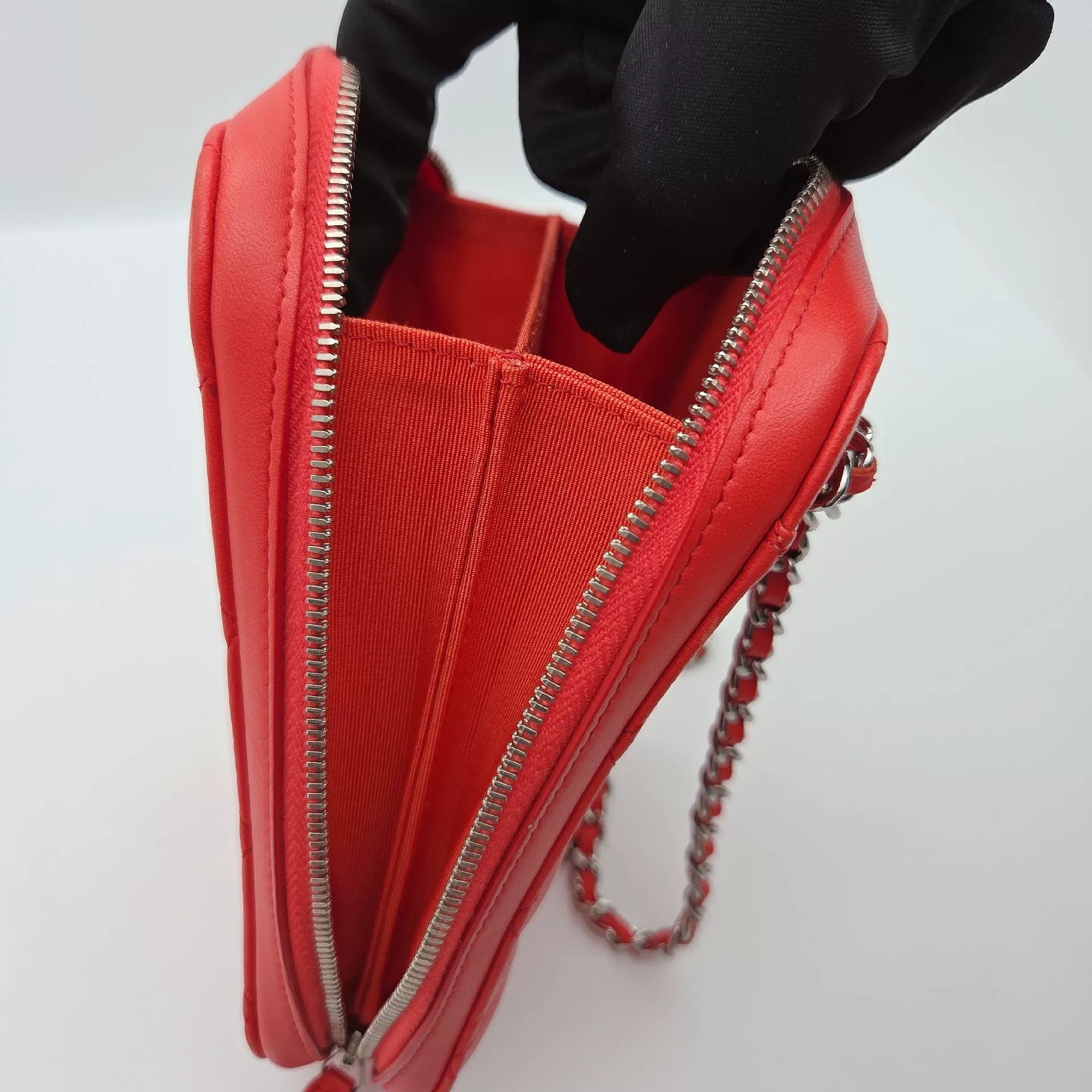 Chanel Pre-loved Bag Very good condition Size ONE SIZE - 2 Thumbnail