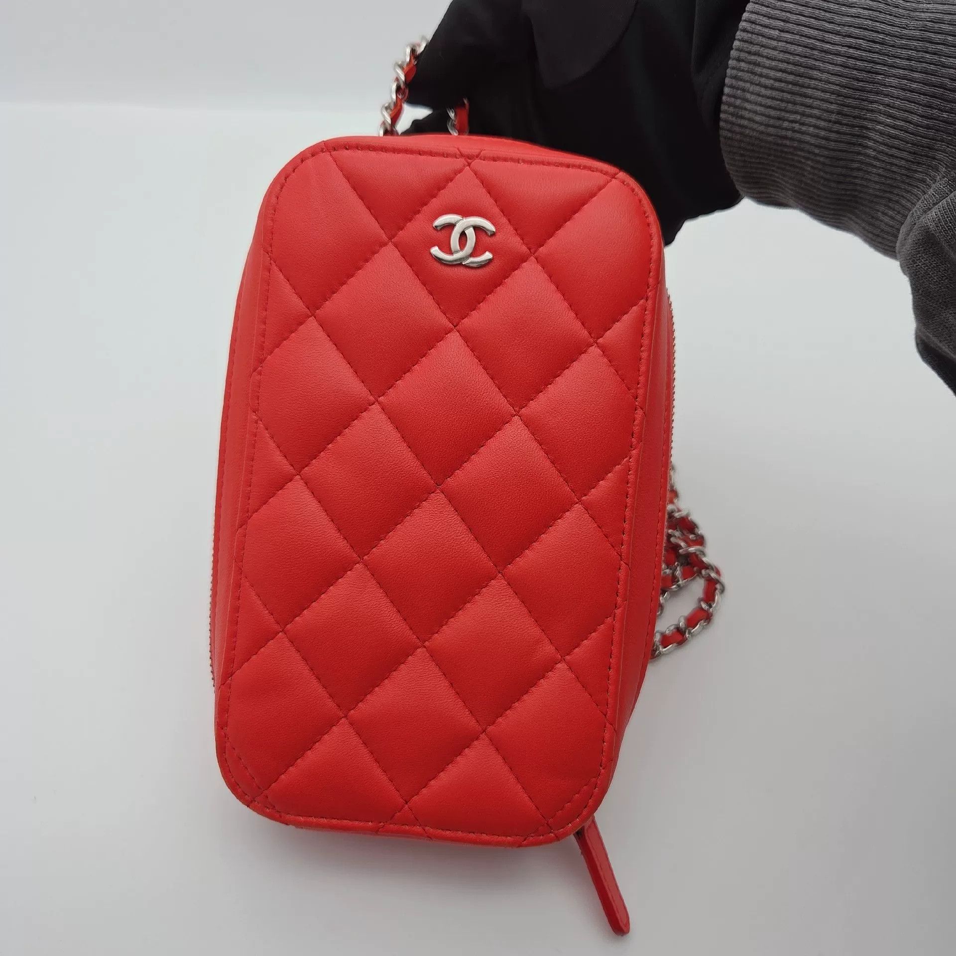 Chanel Pre-loved Bag Very good condition Size ONE SIZE - 5 Thumbnail