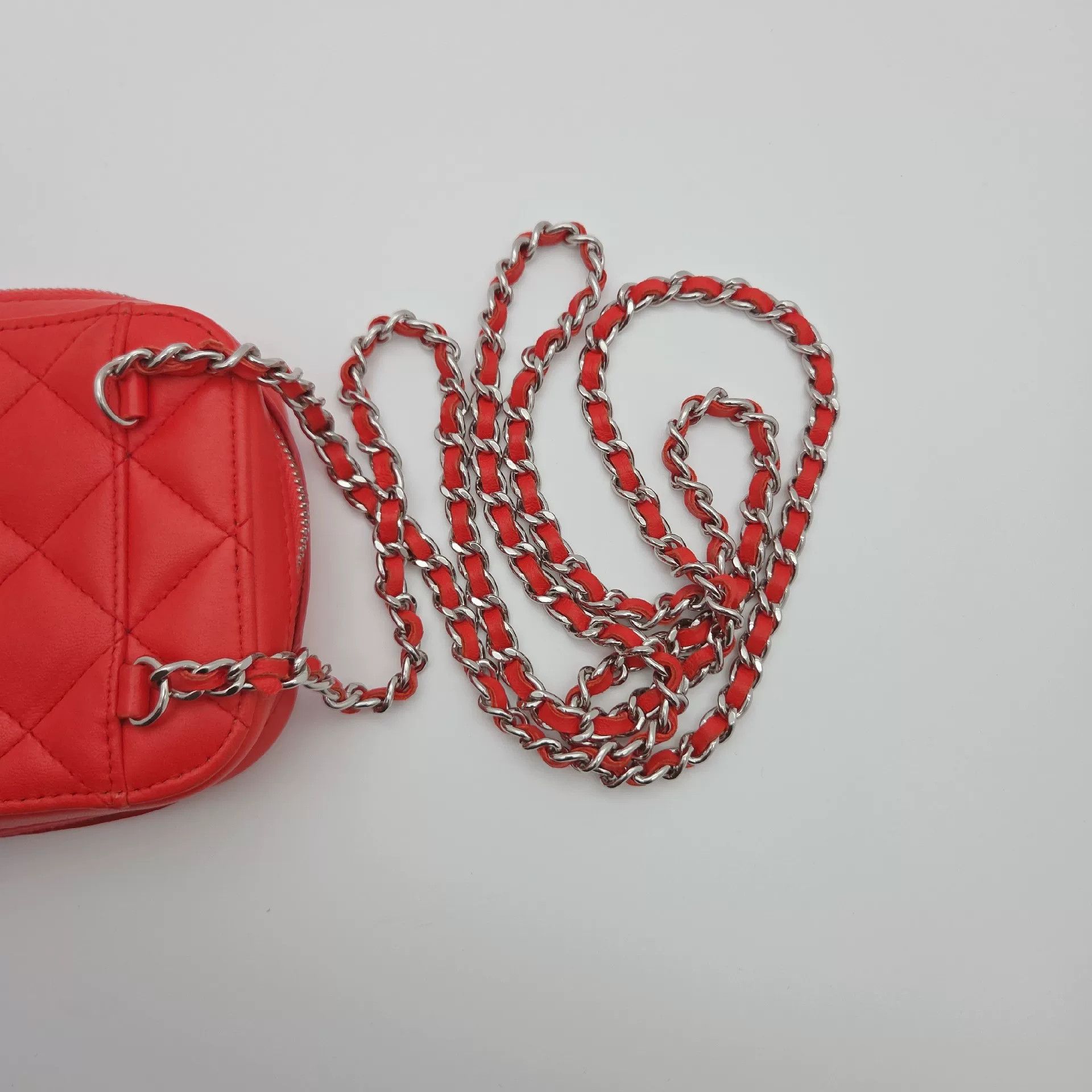 Chanel Pre-loved Bag Very good condition Size ONE SIZE - 7 Thumbnail