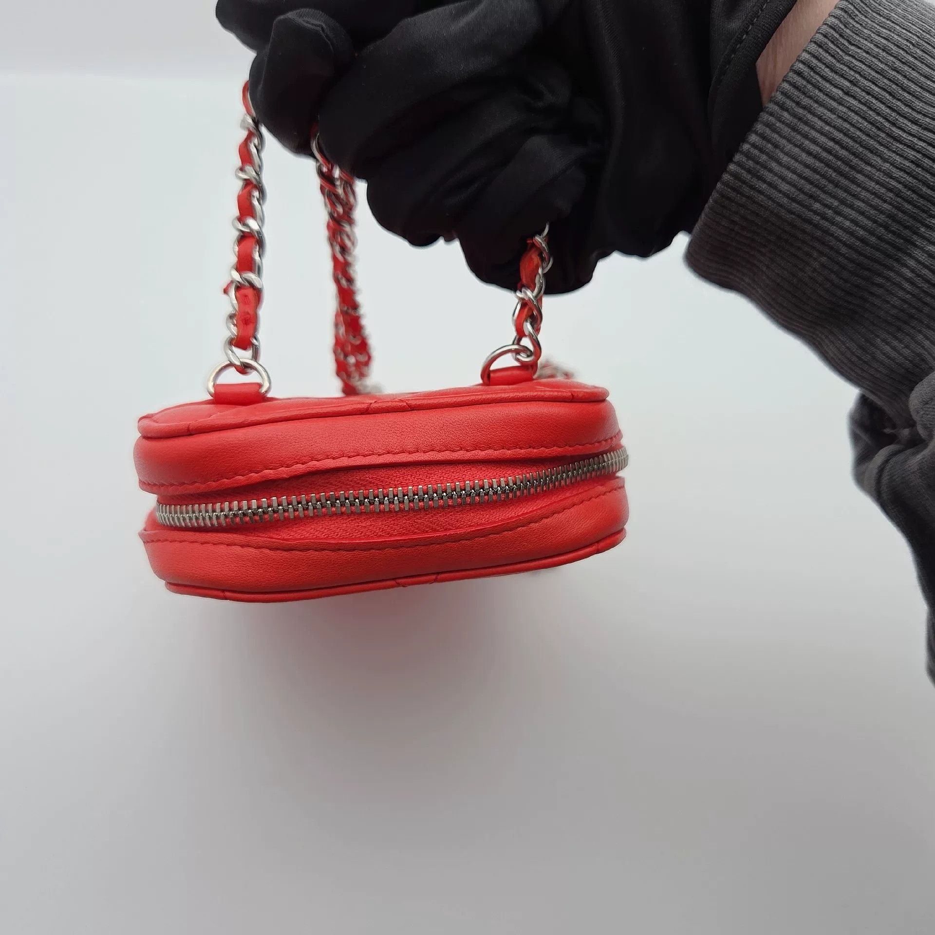 Chanel Pre-loved Bag Very good condition Size ONE SIZE - 9 Thumbnail