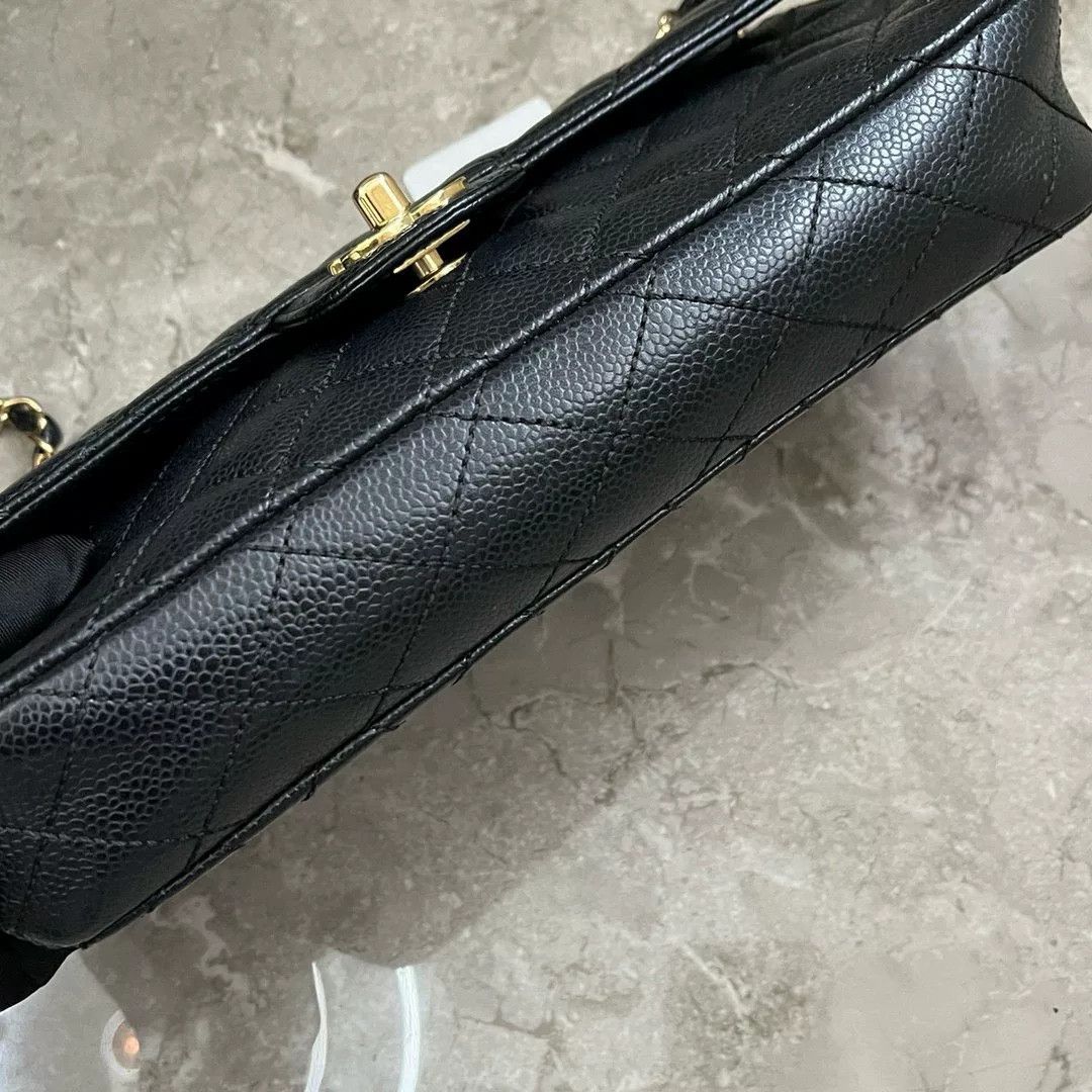 Chanel Pre-loved Bag Very good condition Size ONE SIZE - 5 Thumbnail