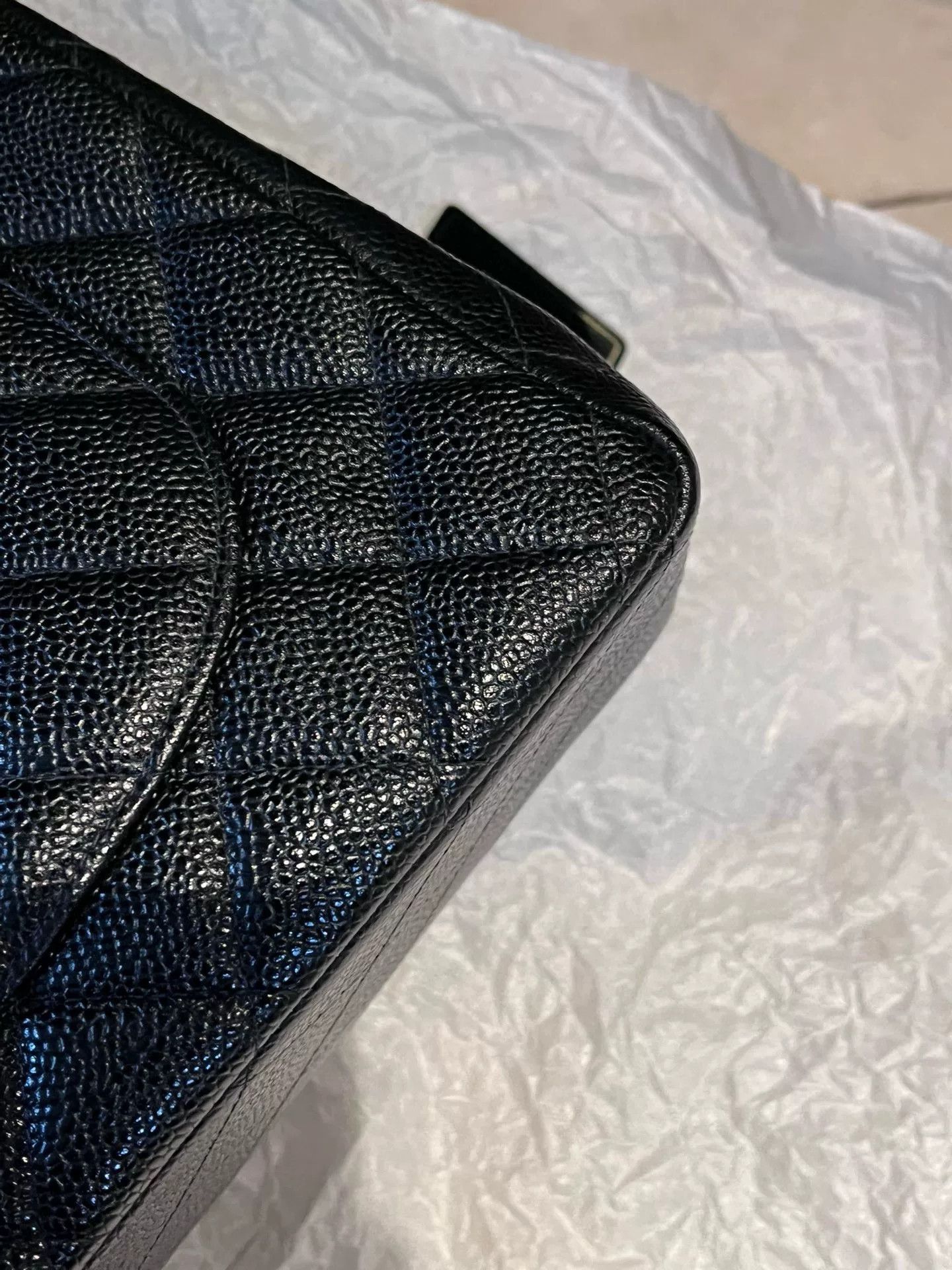 Chanel Pre-loved Bag Very good condition Size ONE SIZE - 7 Thumbnail