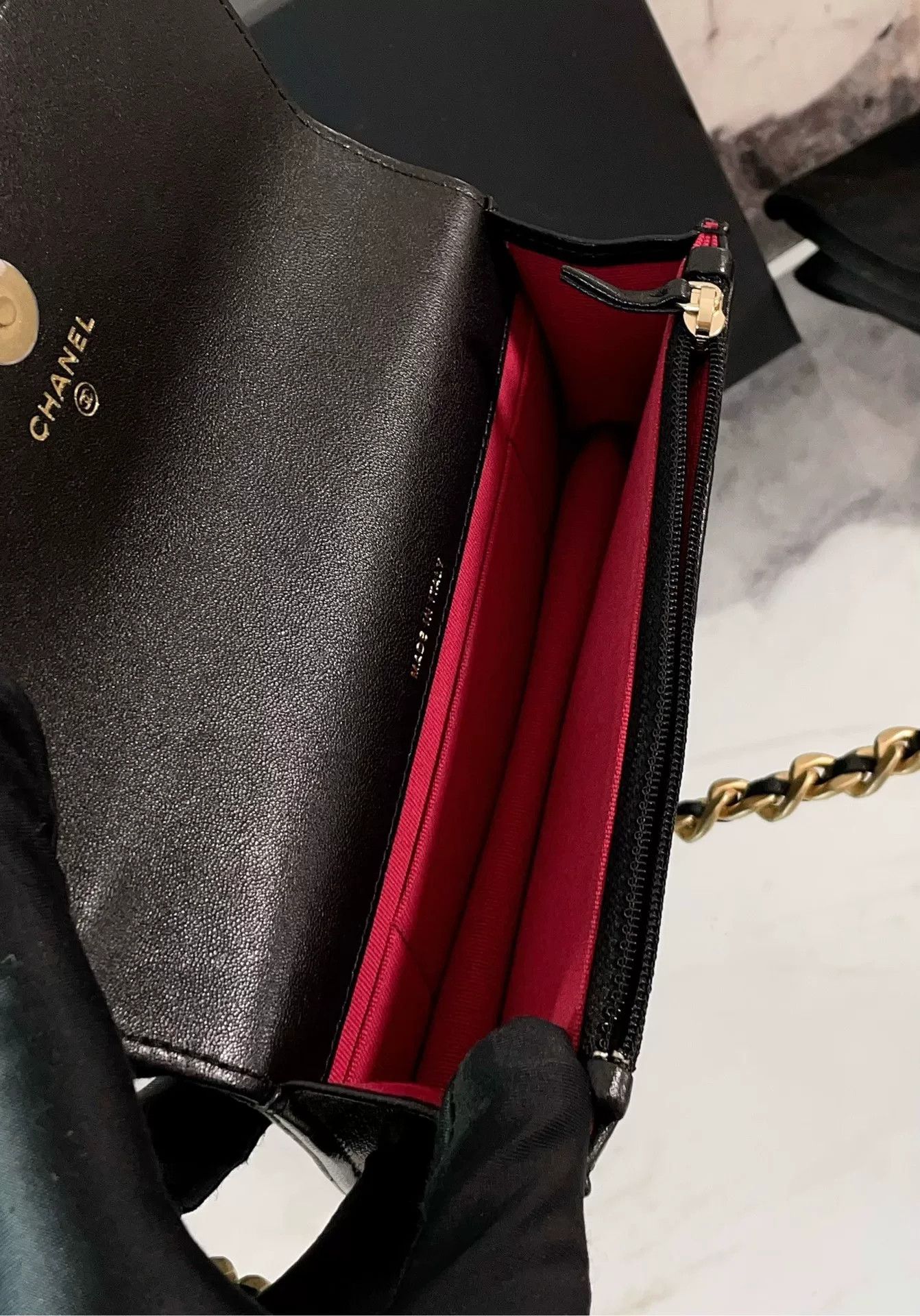 Chanel Pre-loved Bag Very good condition Size ONE SIZE - 9 Thumbnail