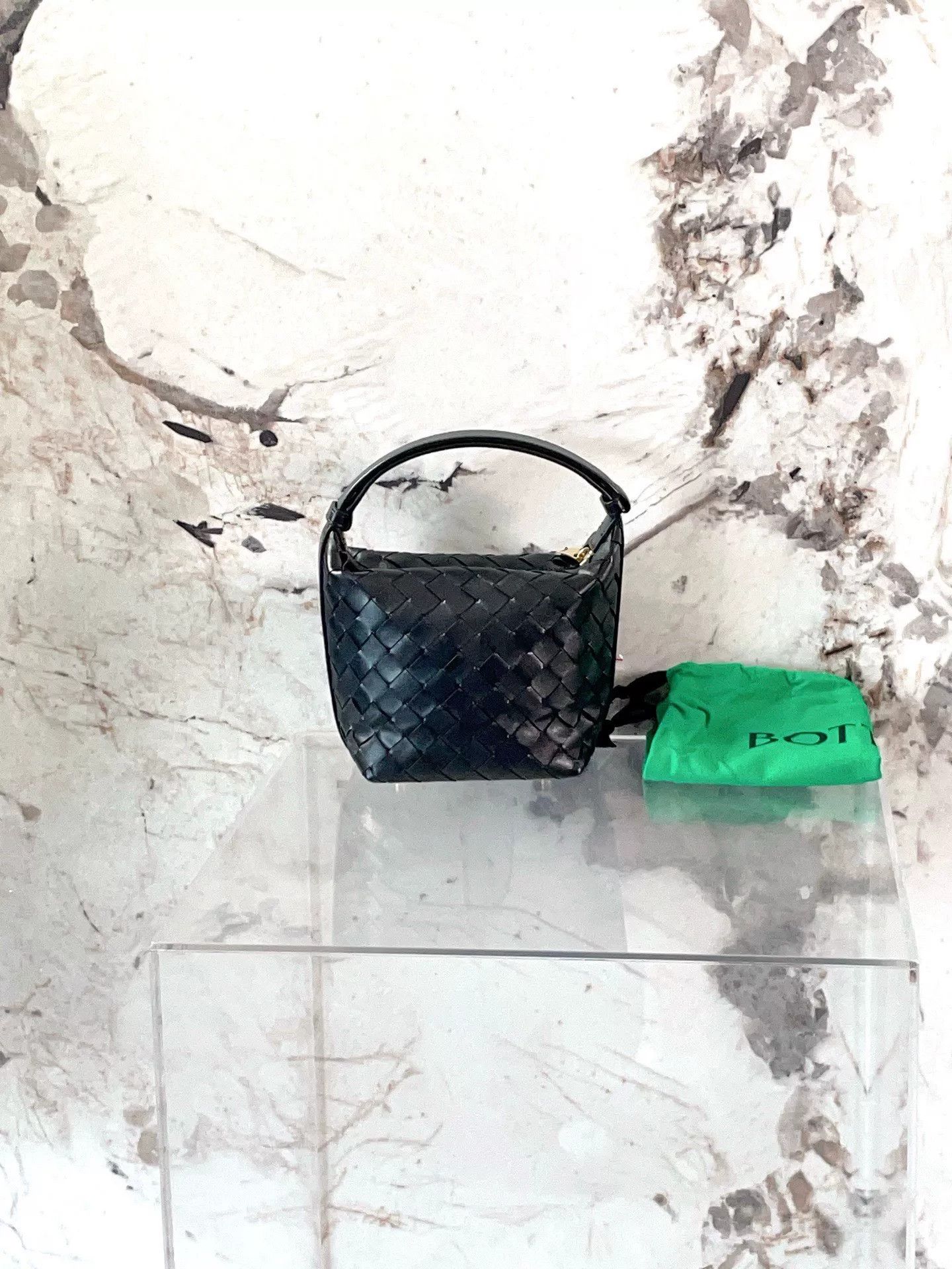 Bottega Veneta Pre-loved Bag Very good condition Size ONE SIZE - 2 Thumbnail