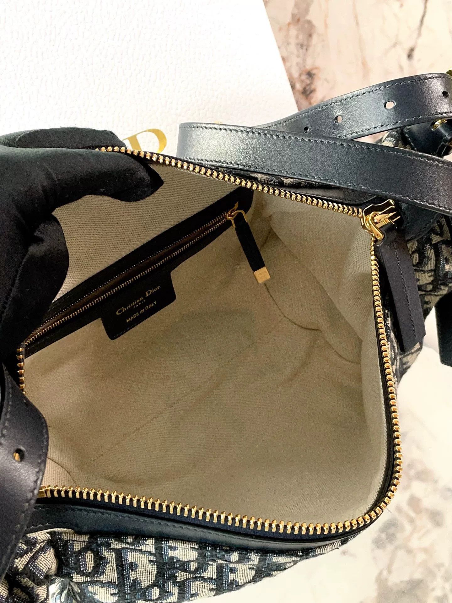 Dior Pre-loved Bag Very good condition Size ONE SIZE - 9 Thumbnail
