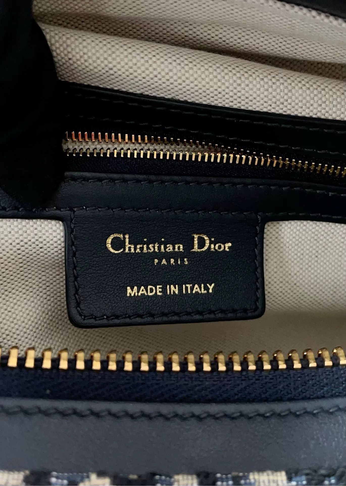 Dior Pre-loved Bag Very good condition Size ONE SIZE - 8 Thumbnail