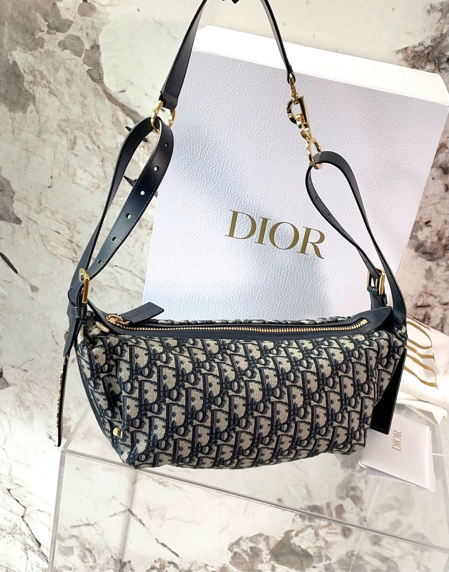 Dior Pre-loved Bag Very good condition Size ONE SIZE - 6 Thumbnail