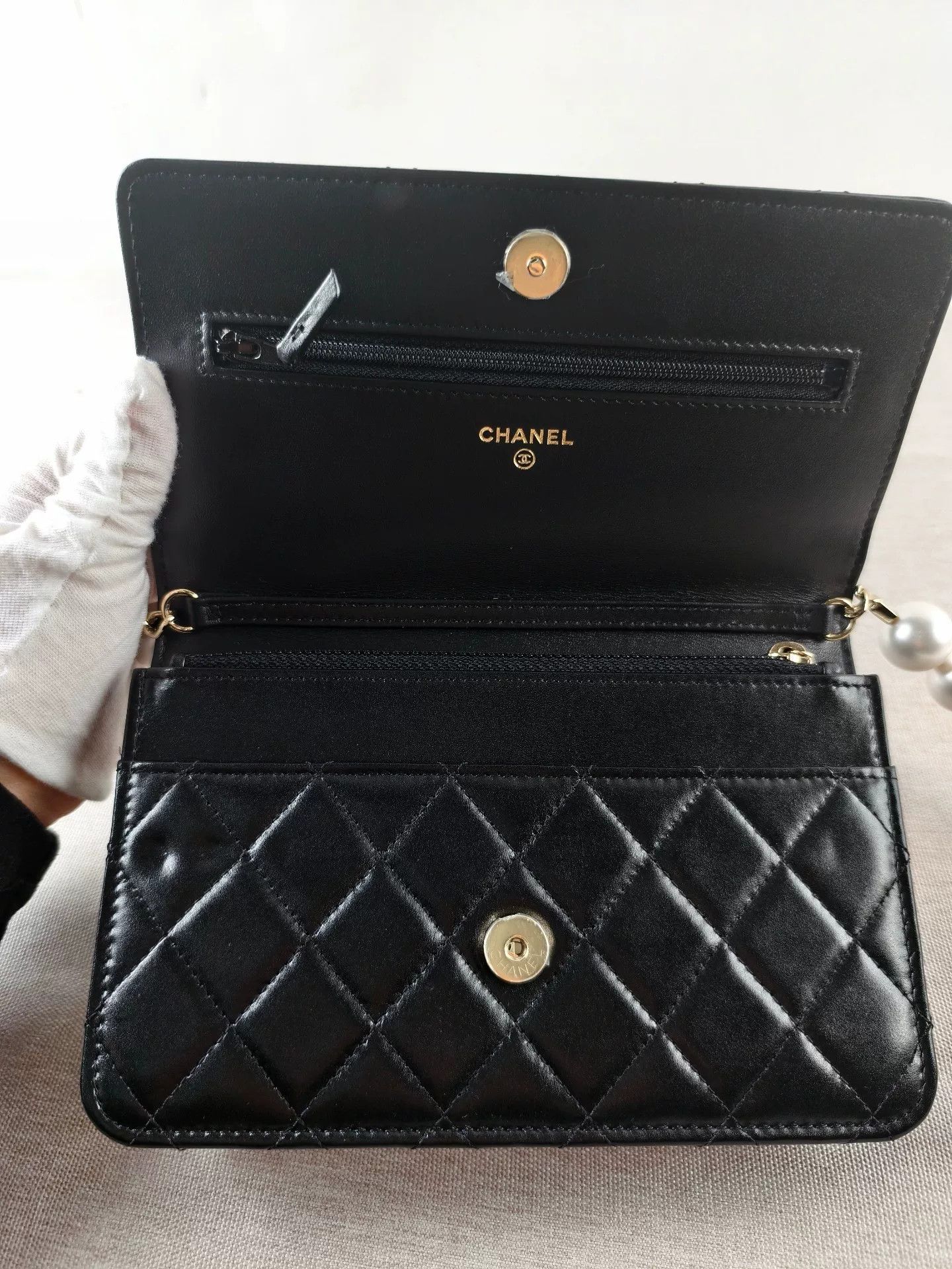 Chanel Pre-loved Bag Very good condition Size ONE SIZE - 3 Thumbnail