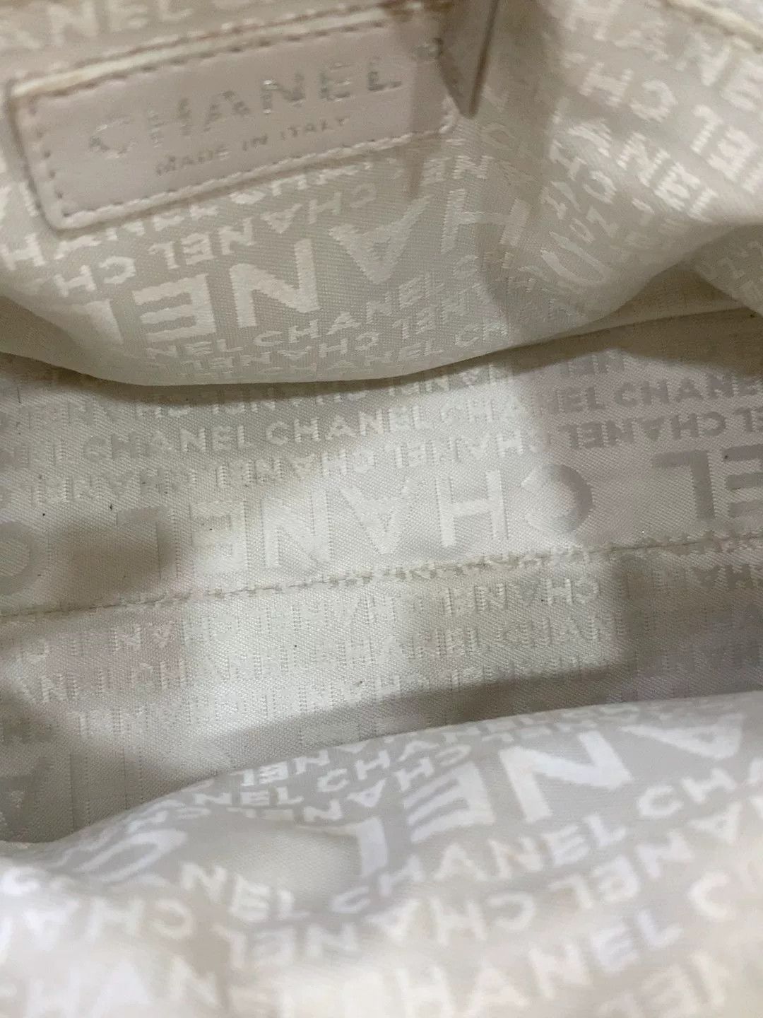 Chanel Pre-loved Bag Very good condition Size ONE SIZE - 6 Thumbnail