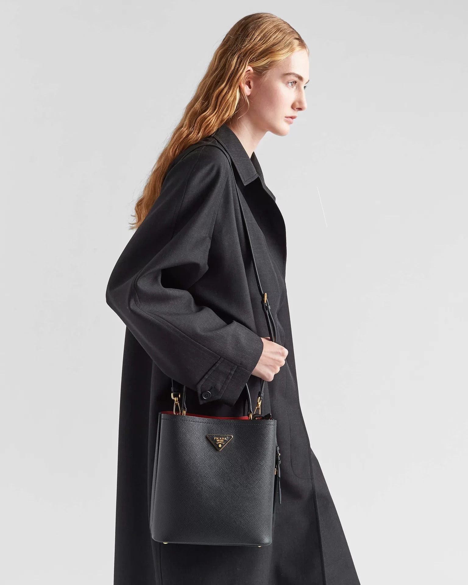 Prada Pre-loved Bag Very good condition Size ONE SIZE - 9 Thumbnail