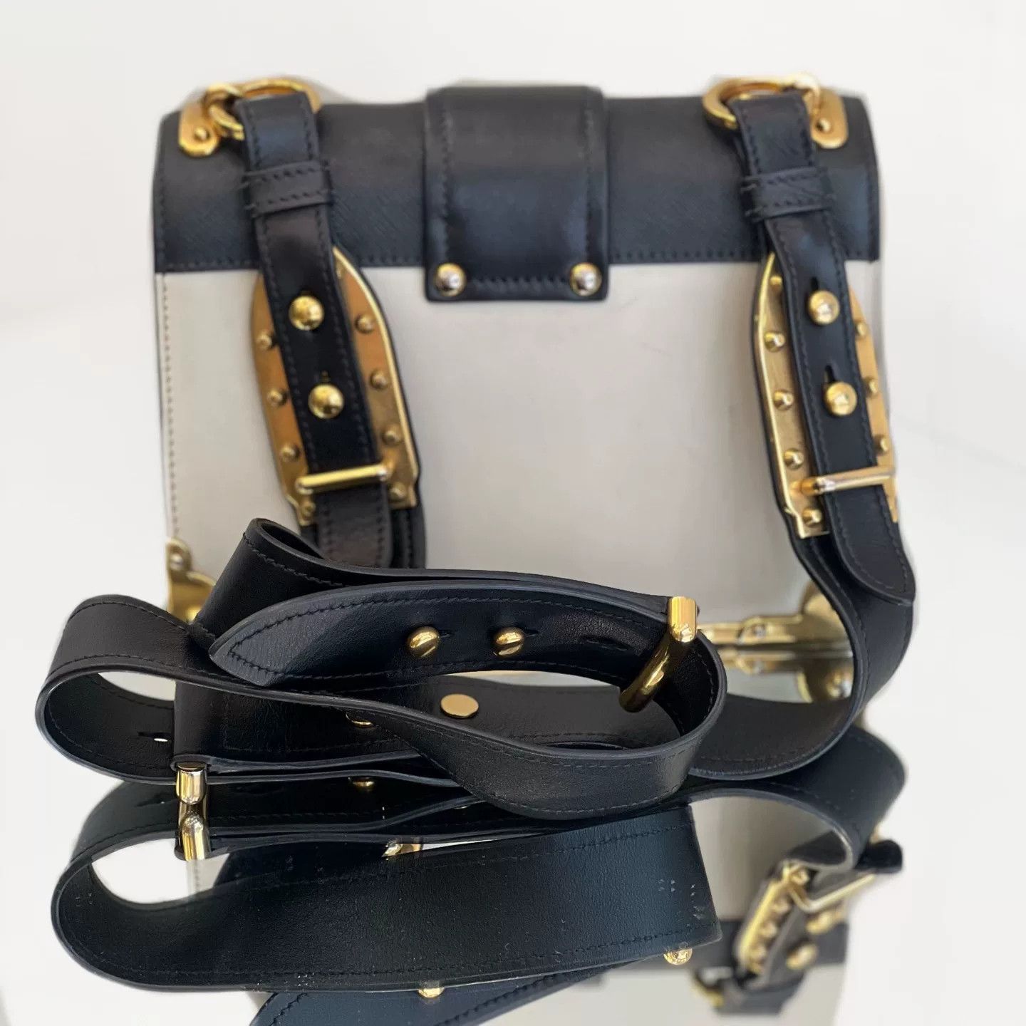 Prada Pre-loved Bag Very good condition Size ONE SIZE - 3 Thumbnail