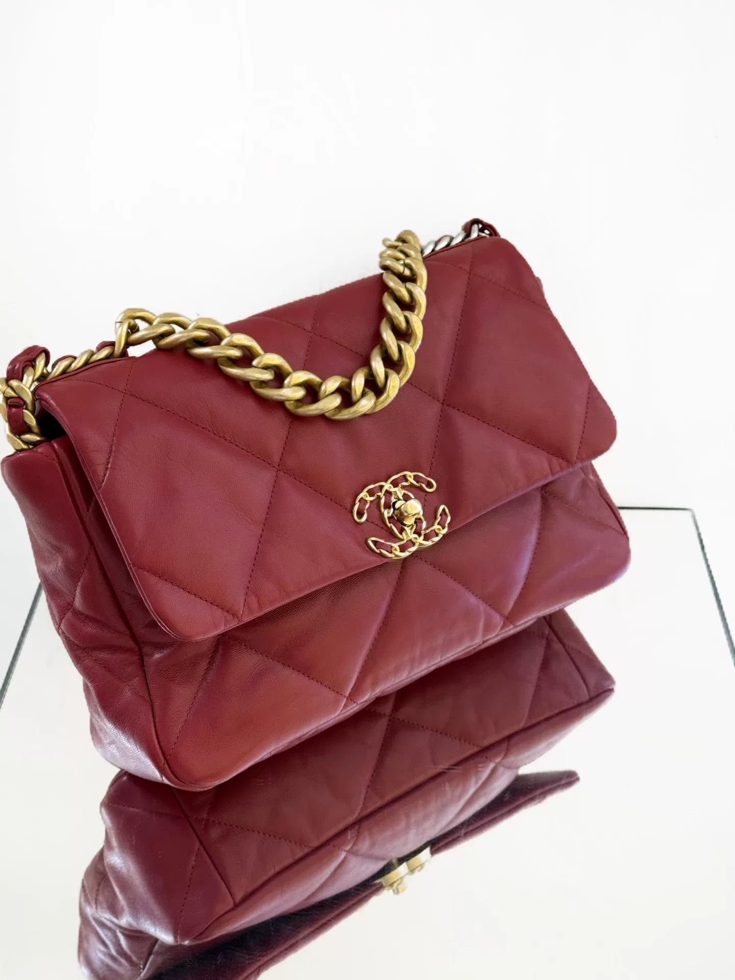 Chanel Pre-loved Bag Very good condition Size ONE SIZE - 5 Thumbnail