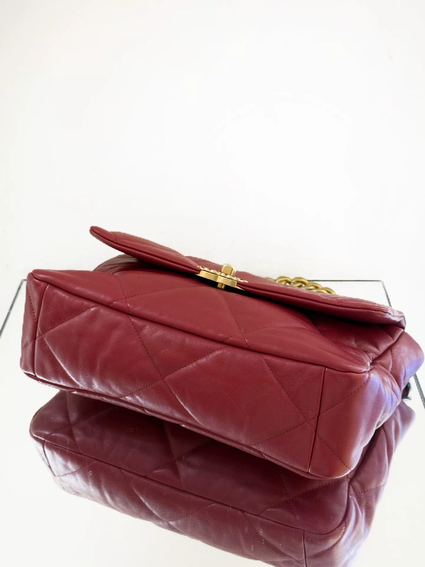 Chanel Pre-loved Bag Very good condition Size ONE SIZE - 7 Thumbnail