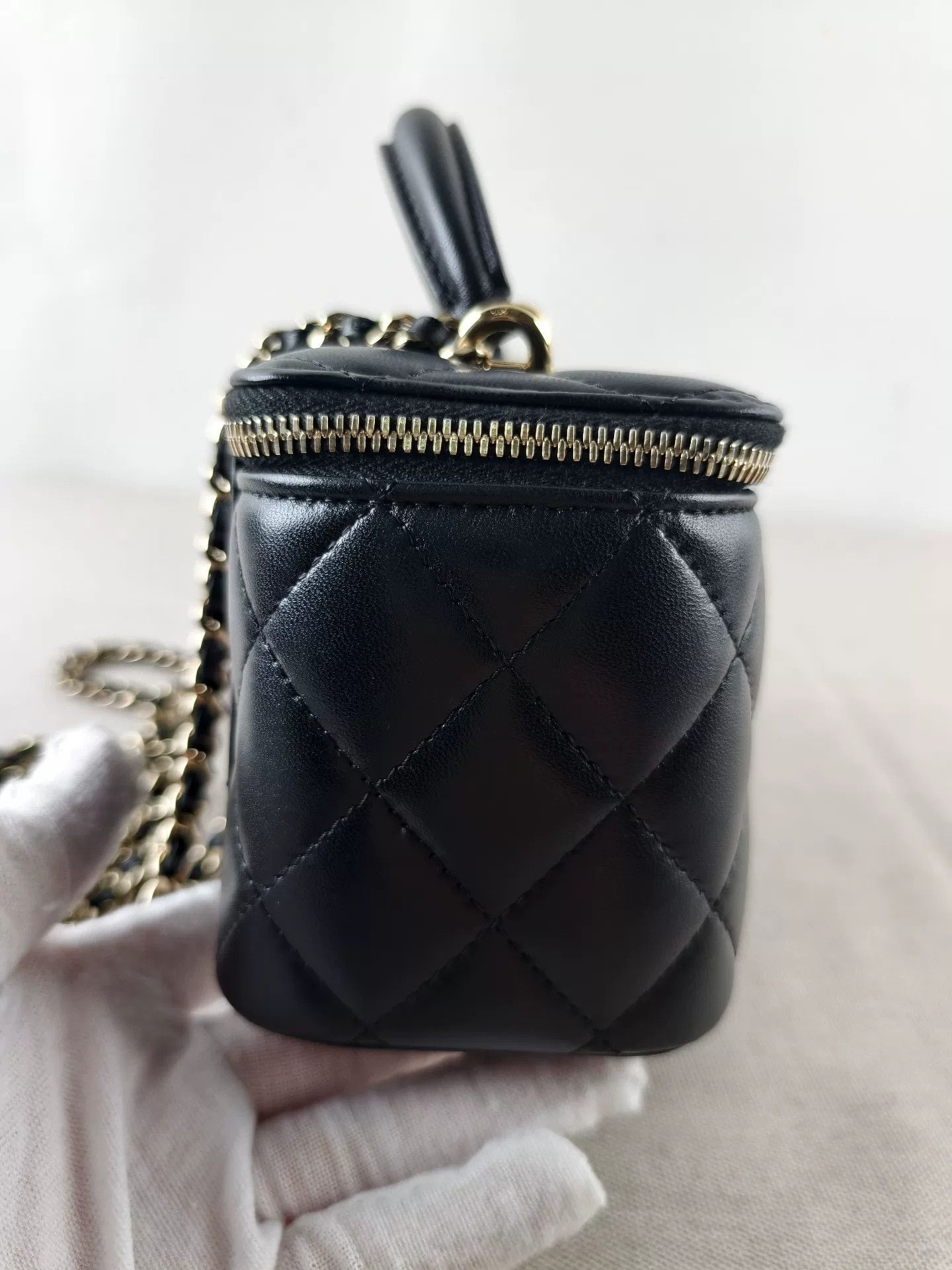Chanel Pre-loved Bag Very good condition Size ONE SIZE - 7 Thumbnail